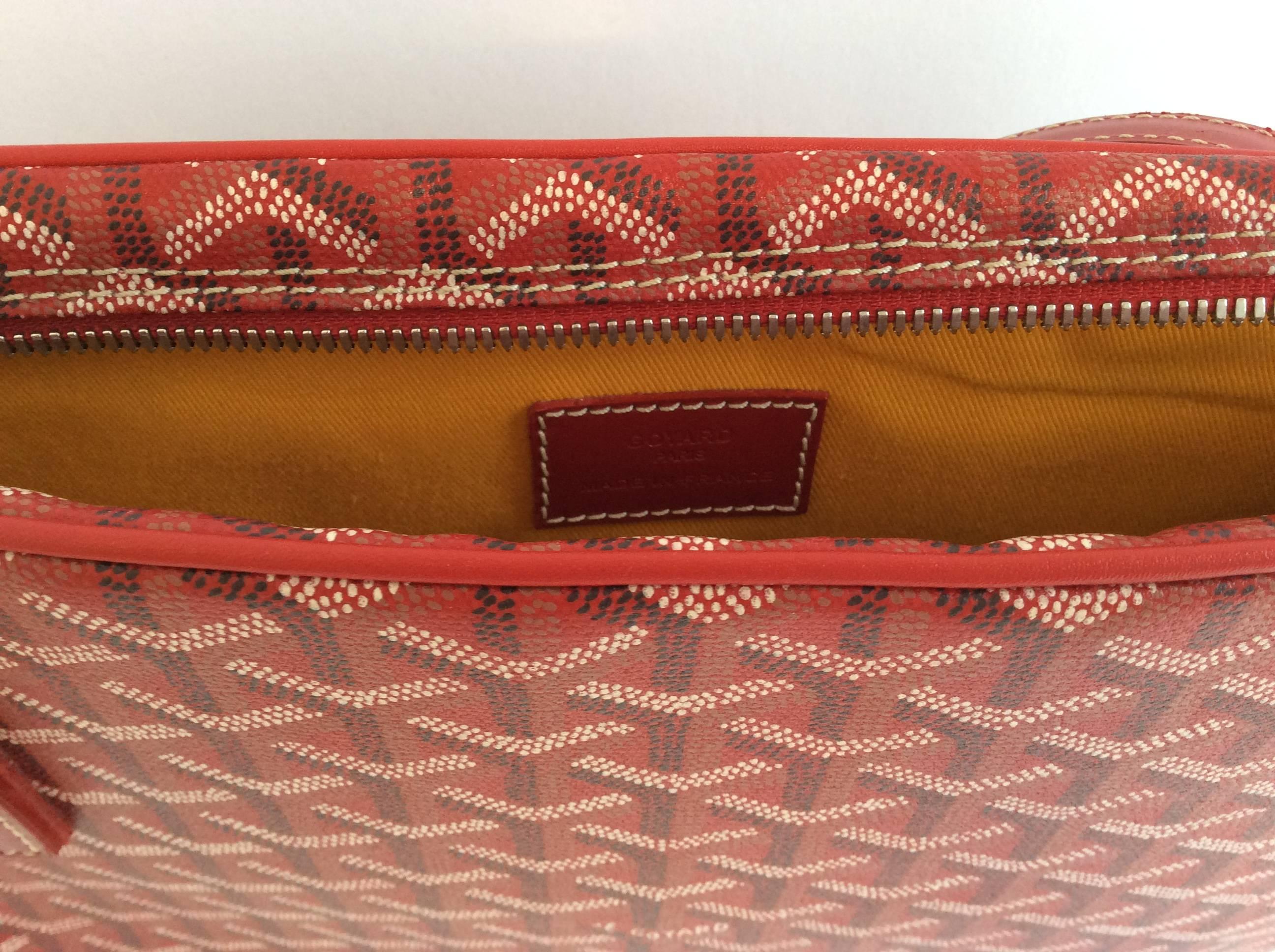 goyard square bag