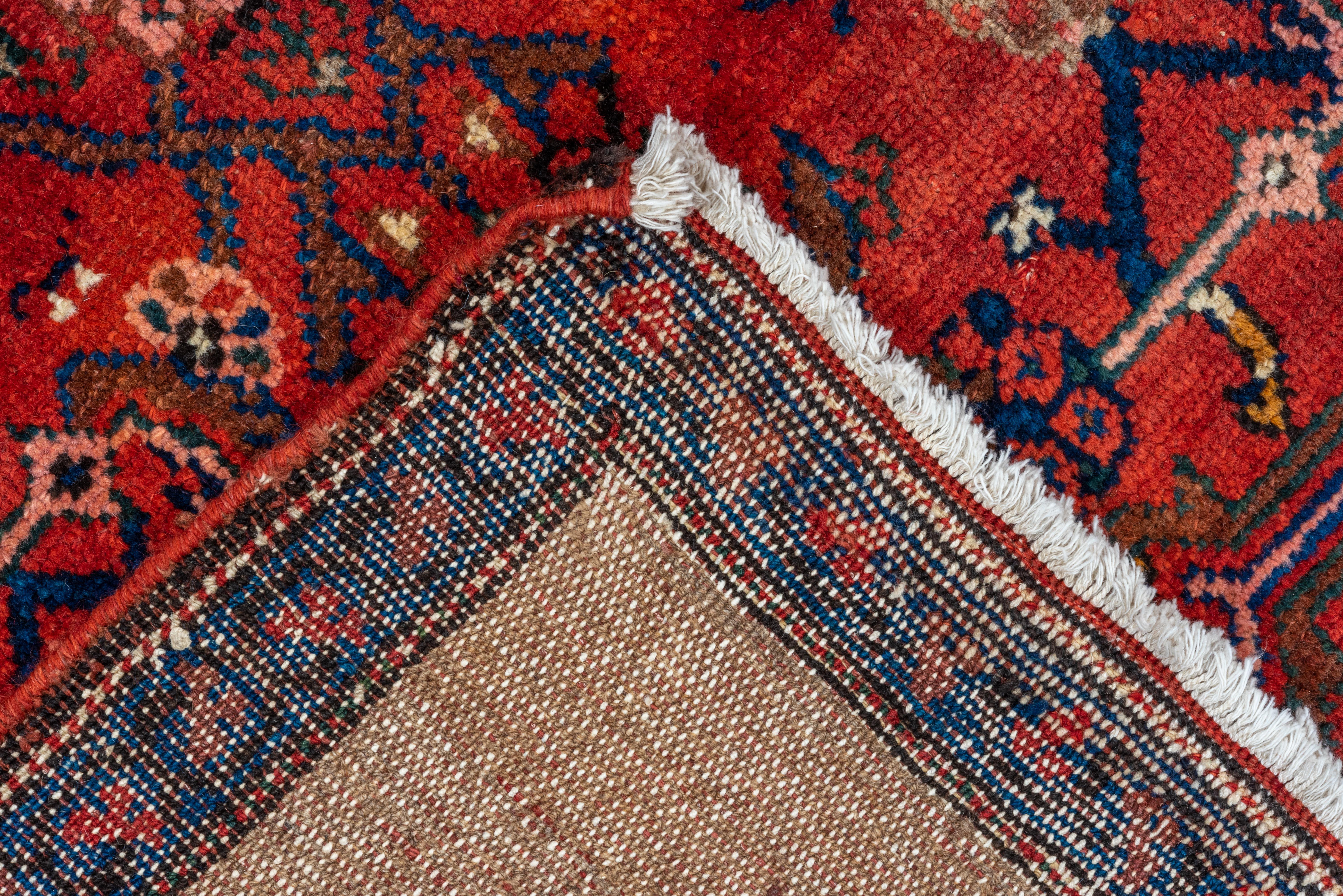 20ième siècle Tapis ancien du Hamadan rouge en vente