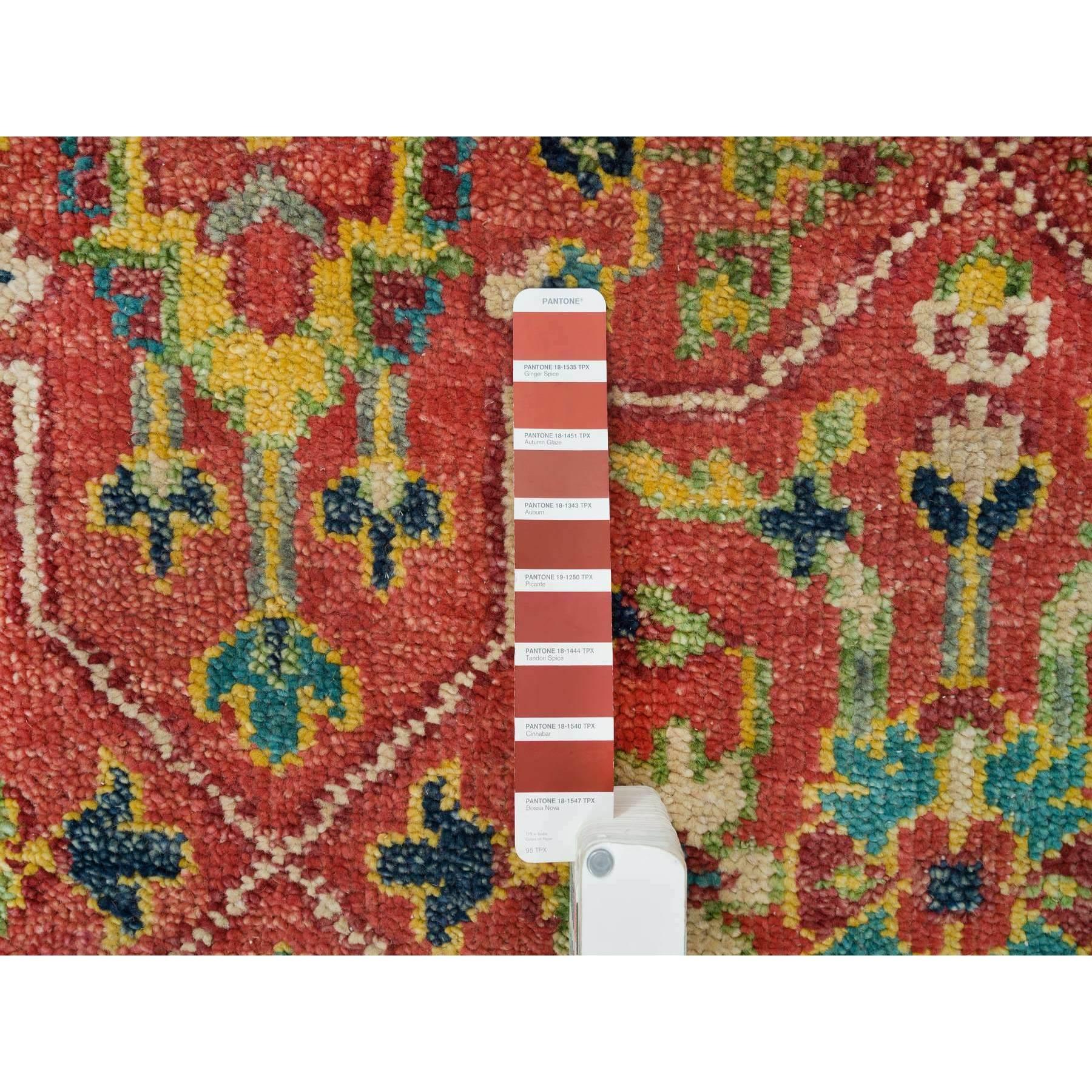 Laine Tapis carré en laine douce rouge noué à la main d'un motif d'Oushak antique 14'0