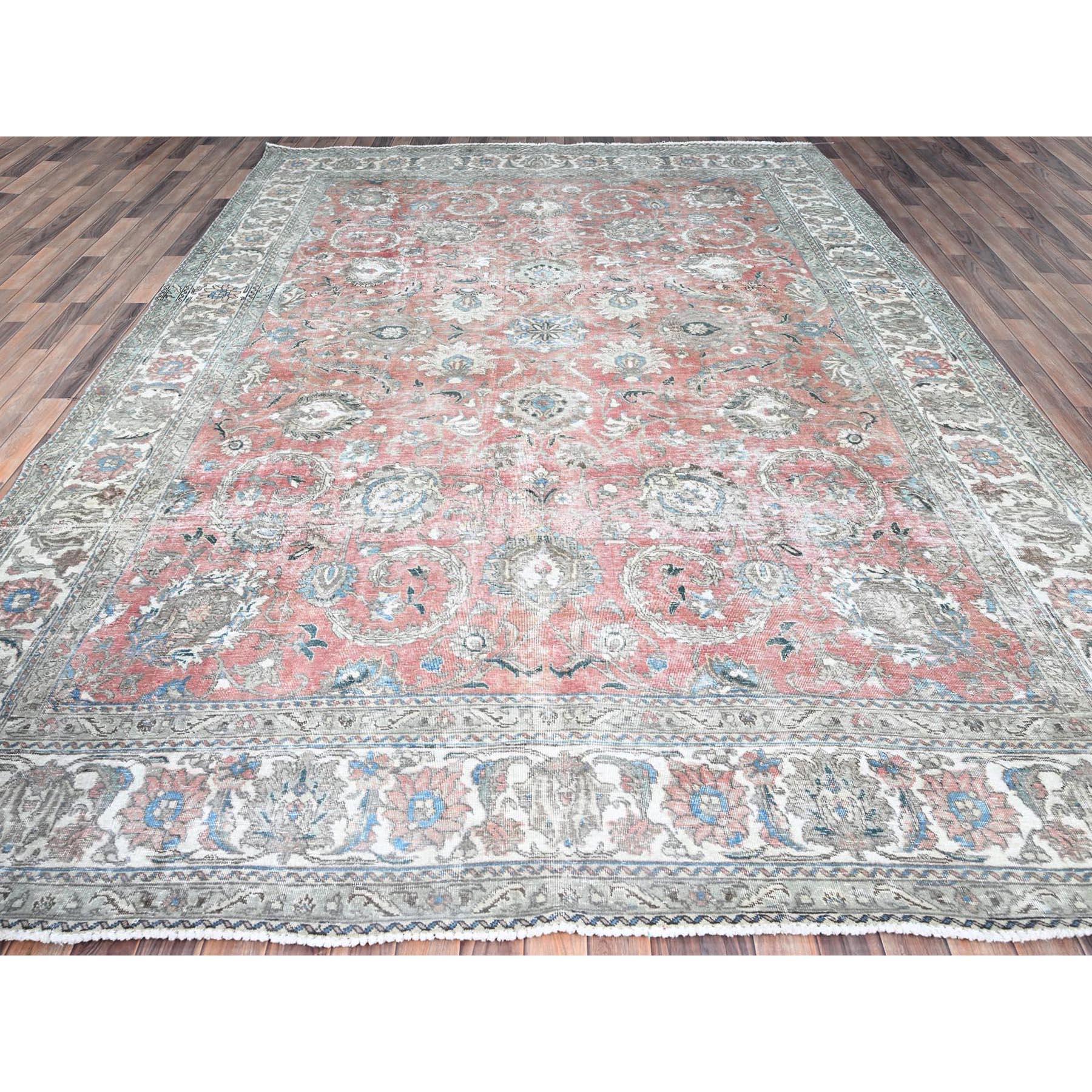 Rot Hand geknüpft Distressed Old Persian Tabriz Clean All Wool Evenly Worn Rug (Persisch)