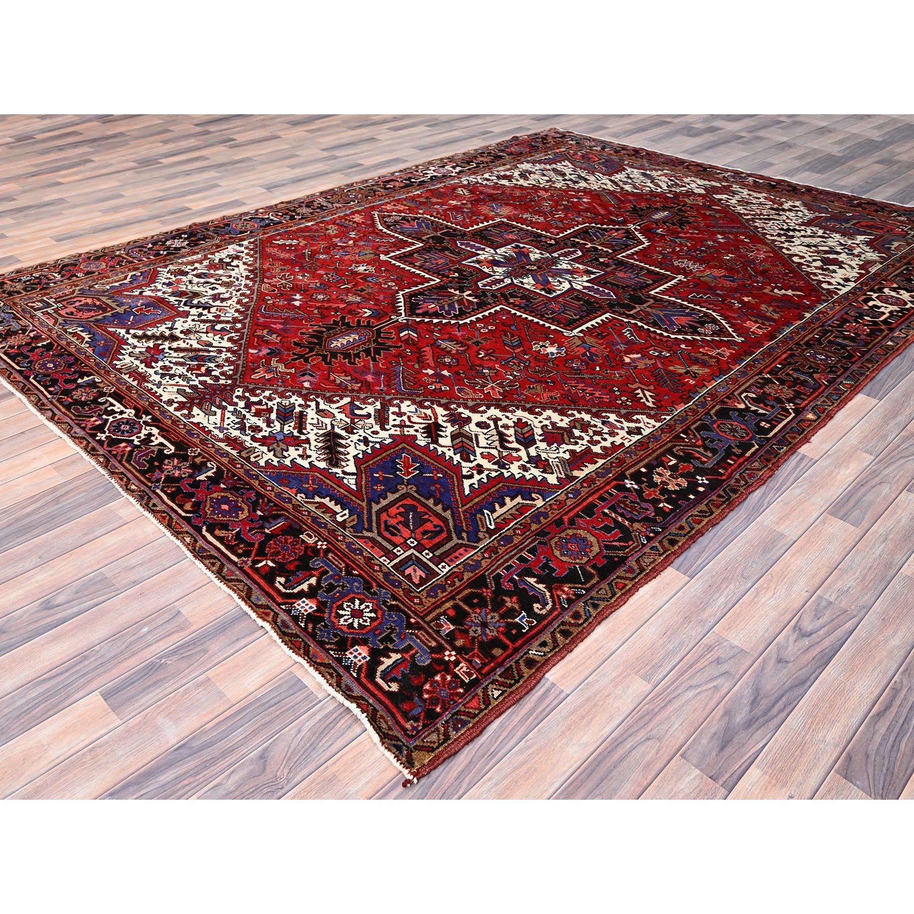 Mid-20th Century Red Hand Knotted Pure Wool Vintage Persian Heriz Good Condition Oriental Rug