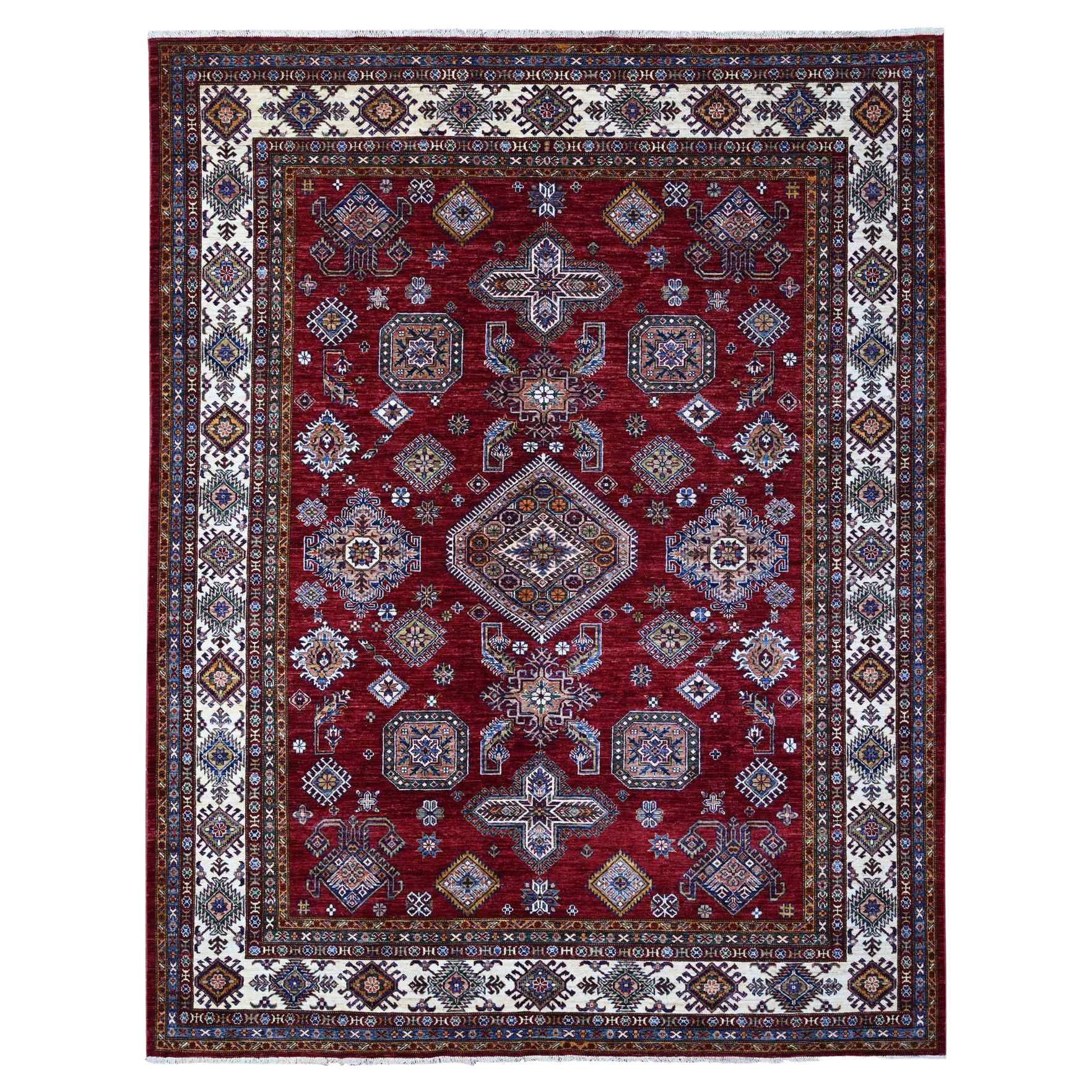 Roter handgeknüpfter Super Kazak Orientalischer Teppich aus reiner Wolle mit All-Over-Motiven 8'1" x 10'3"