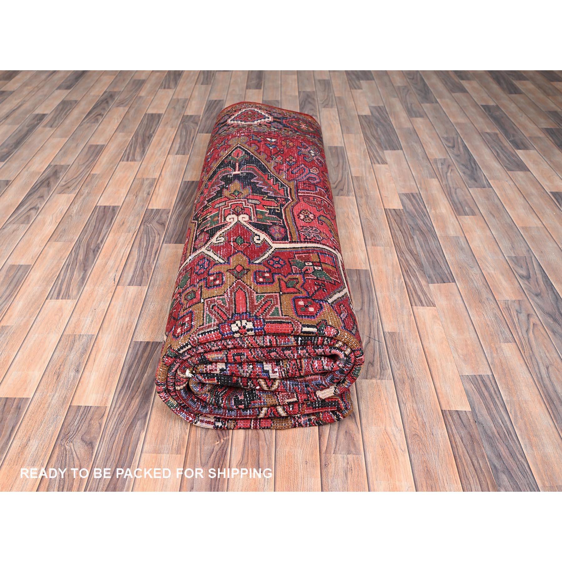 Red Hand Knotted Vintage Bohemian Persian Heriz Rustic Look Pure Wool Clean Rug For Sale 5