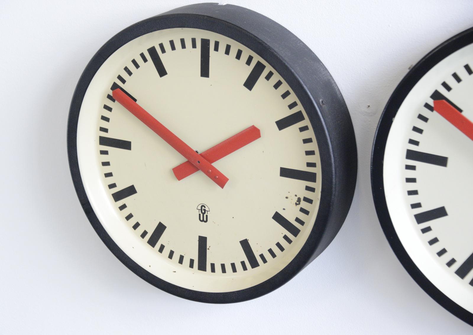 Red Handed Textile Factory Clocks, circa 1950s In Good Condition In Gloucester, GB