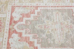Alfombra Oushak Turca Tejida a Mano en Lana Roja con Diseño de Medallón 2'11" x 4'3