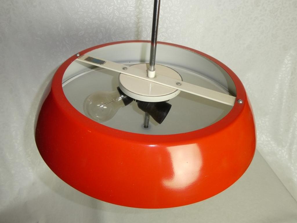 Mid-Century moderno Lampada a sospensione rossa Model 1117 di Josef Hurka per Napako in vendita