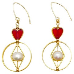 Red Heart x Pearl Geometric Earrings