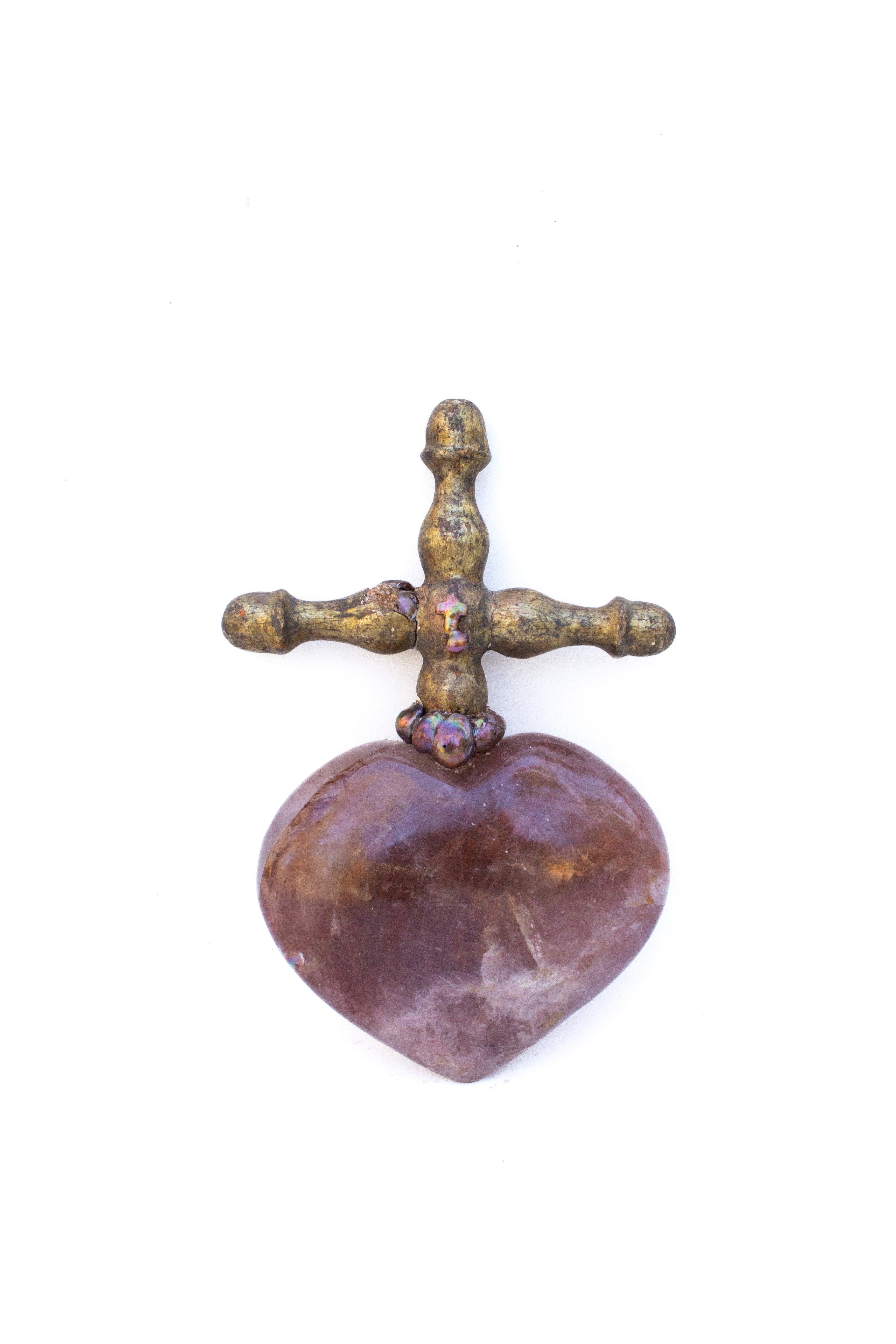 Red Hematoid Quartz Heart with an 18th Century Italian Cross on a Baroque Pearls In Good Condition For Sale In Dublin, Dalkey