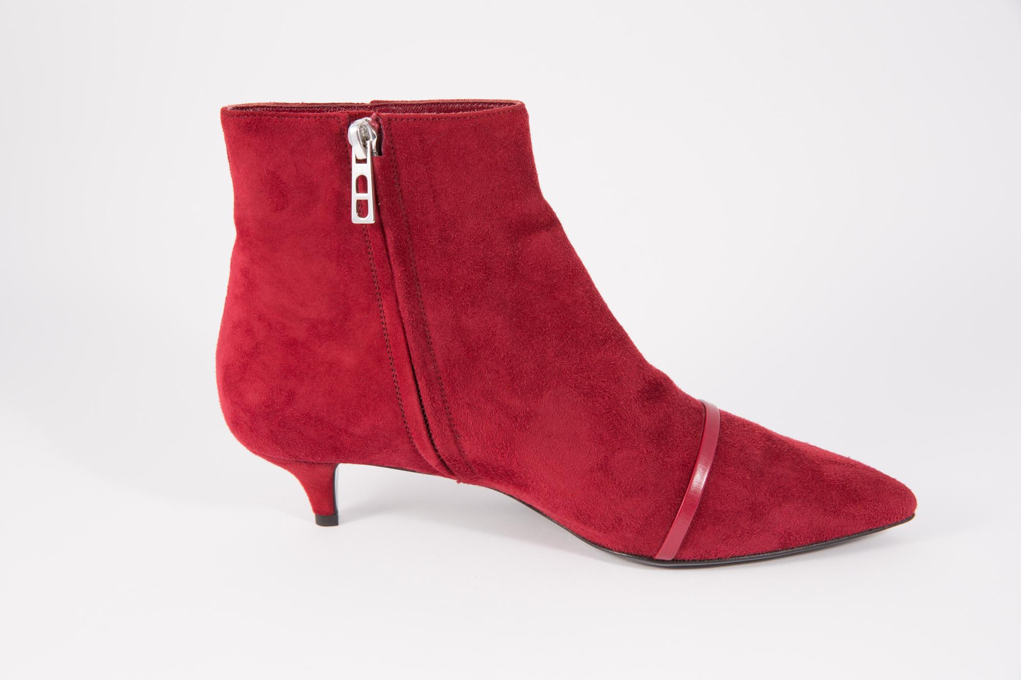 Red Hermes Deep Red Suede Leather Boots Shoes In Excellent Condition In Paris, FR