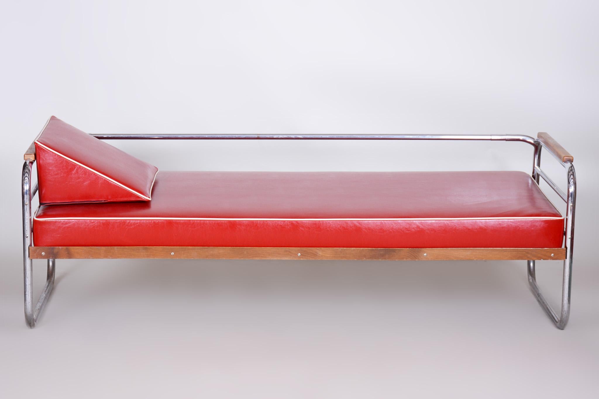 Czech Red High-Quality Leather Bauhaus Sofa by Thonet, Chrome, Fully Restored, 1930s For Sale
