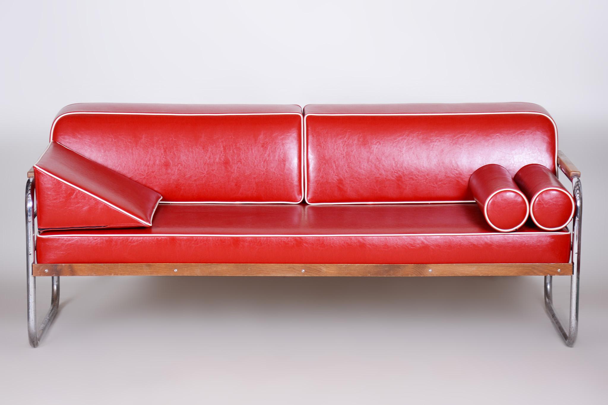 Red High-Quality Leather Bauhaus Sofa by Thonet, Chrome, Fully Restored, 1930s In Good Condition For Sale In Horomerice, CZ