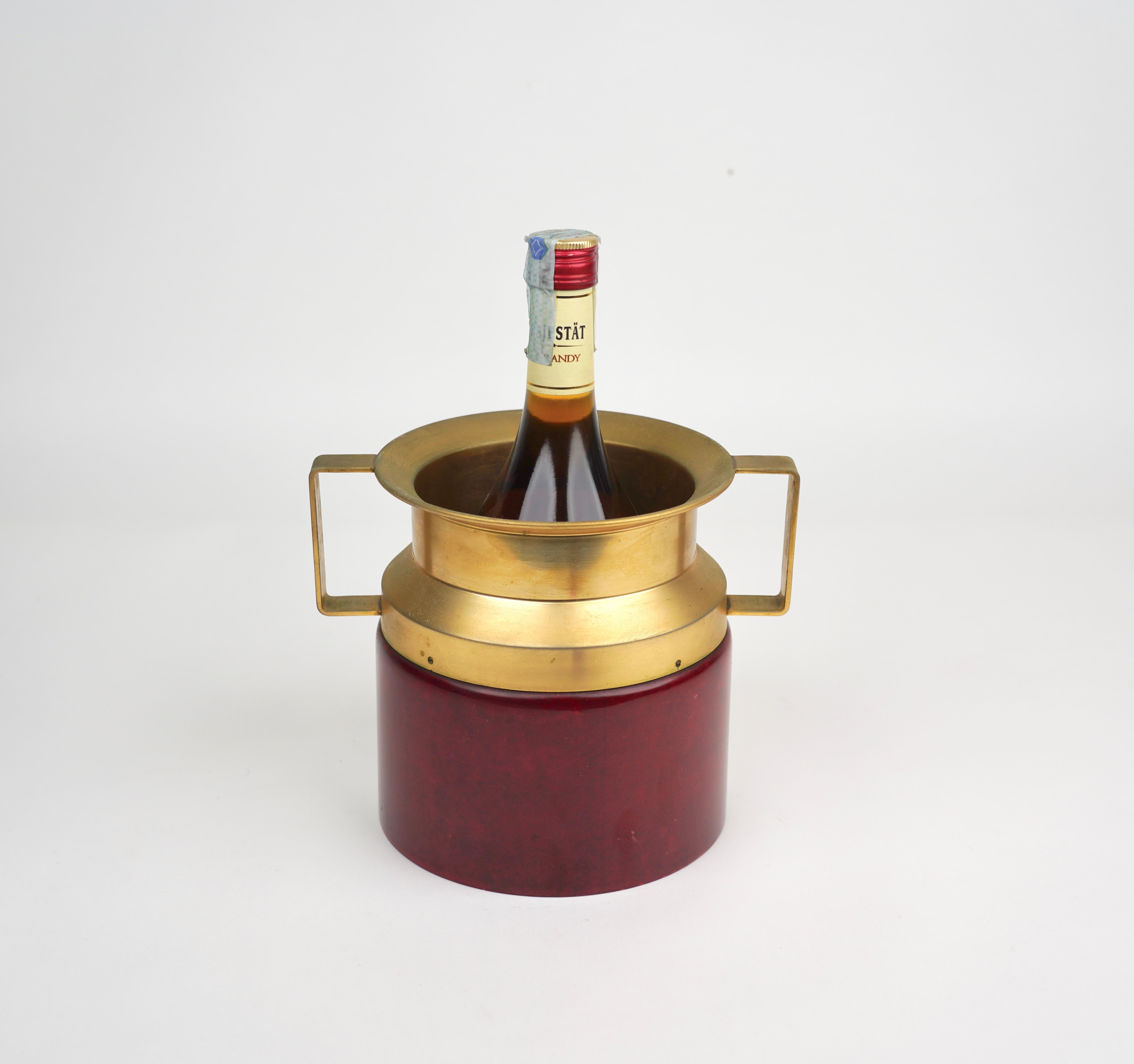 Mid-20th Century Red Ice Bucket in Goatskin and Brass by Aldo Tura, Italy, 1950s