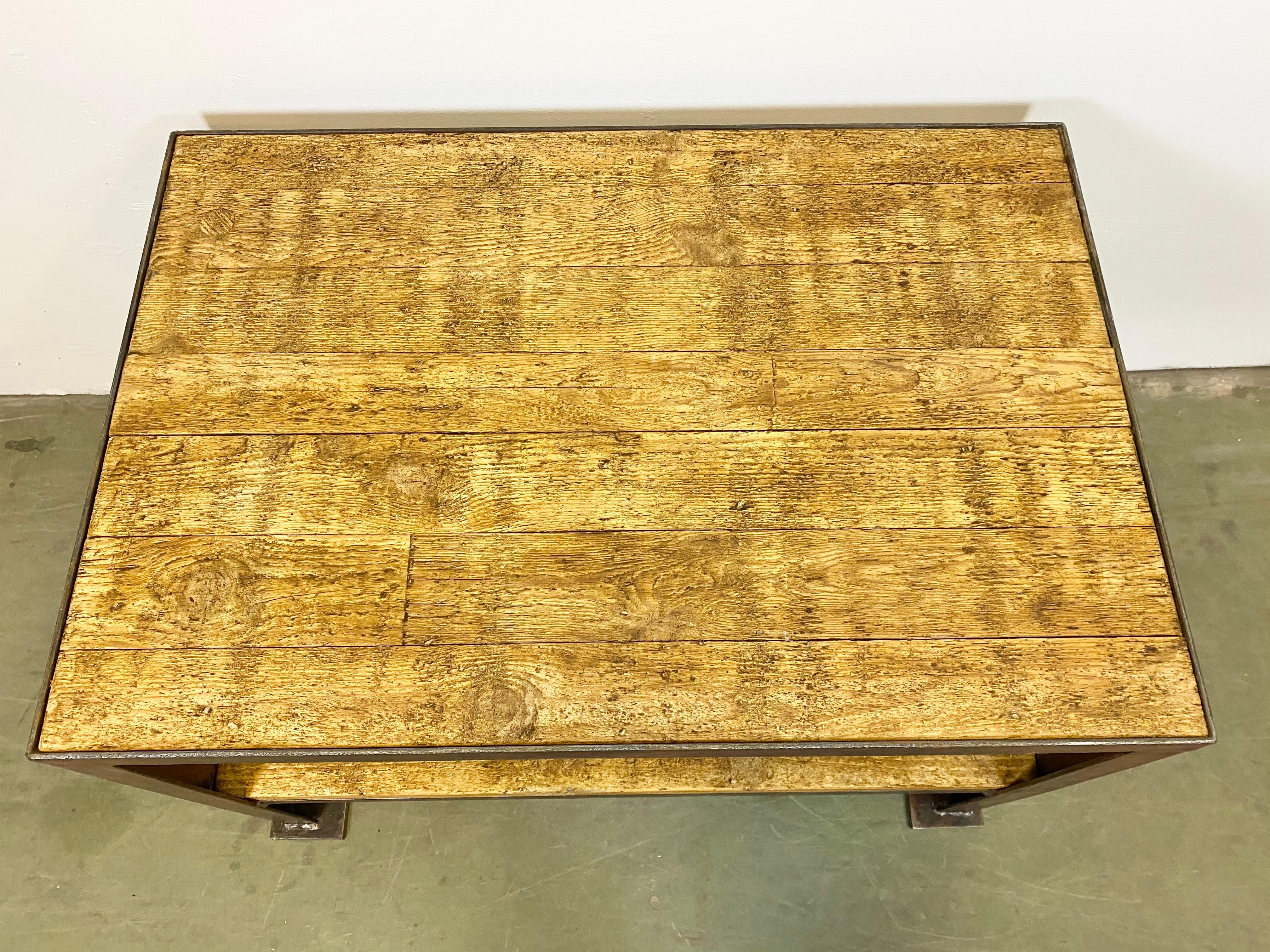 Red Industrial Coffee Table, 1960s For Sale 2