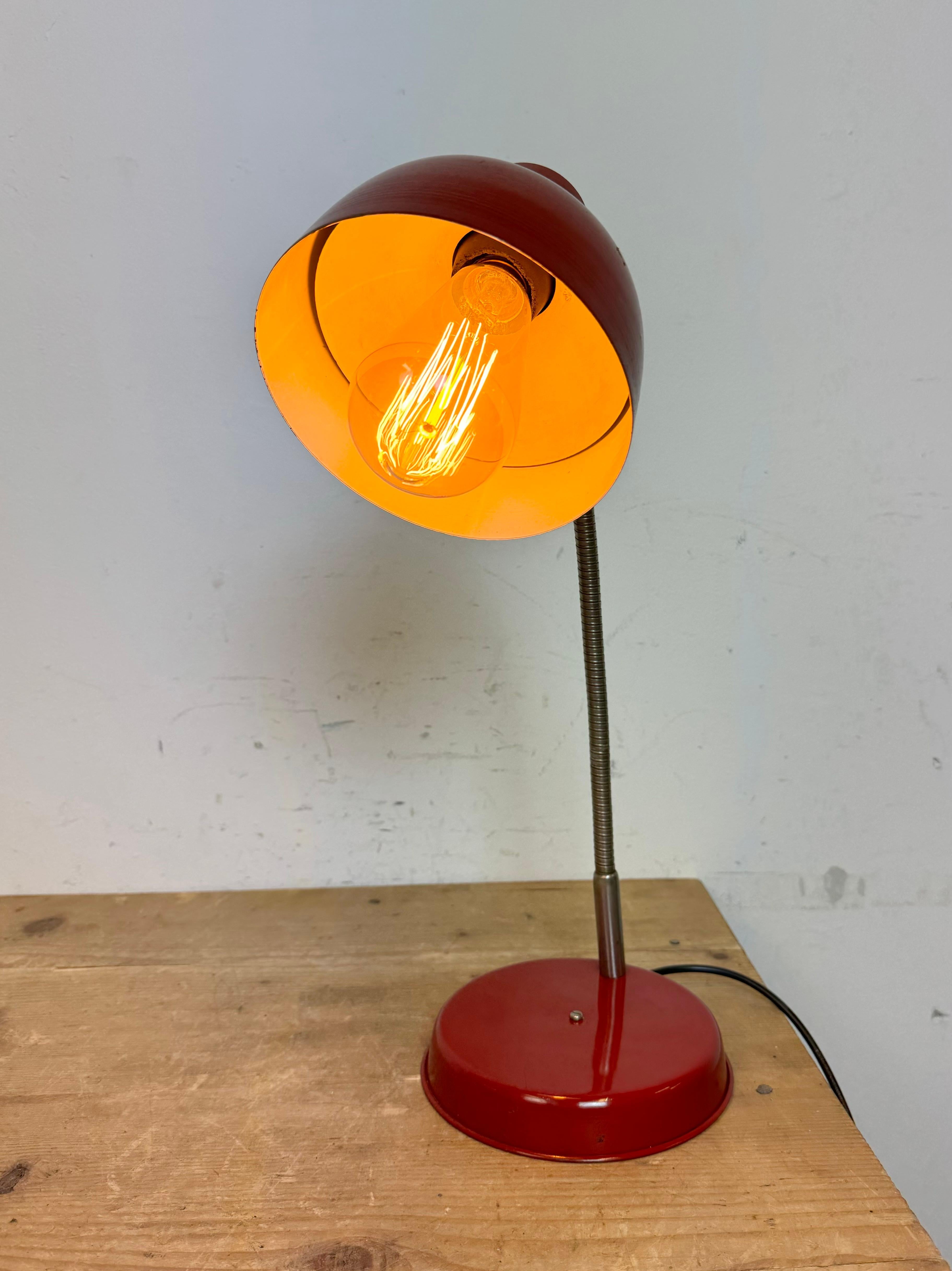 Red Industrial Gooseneck Table Lamp, 1960s For Sale 11