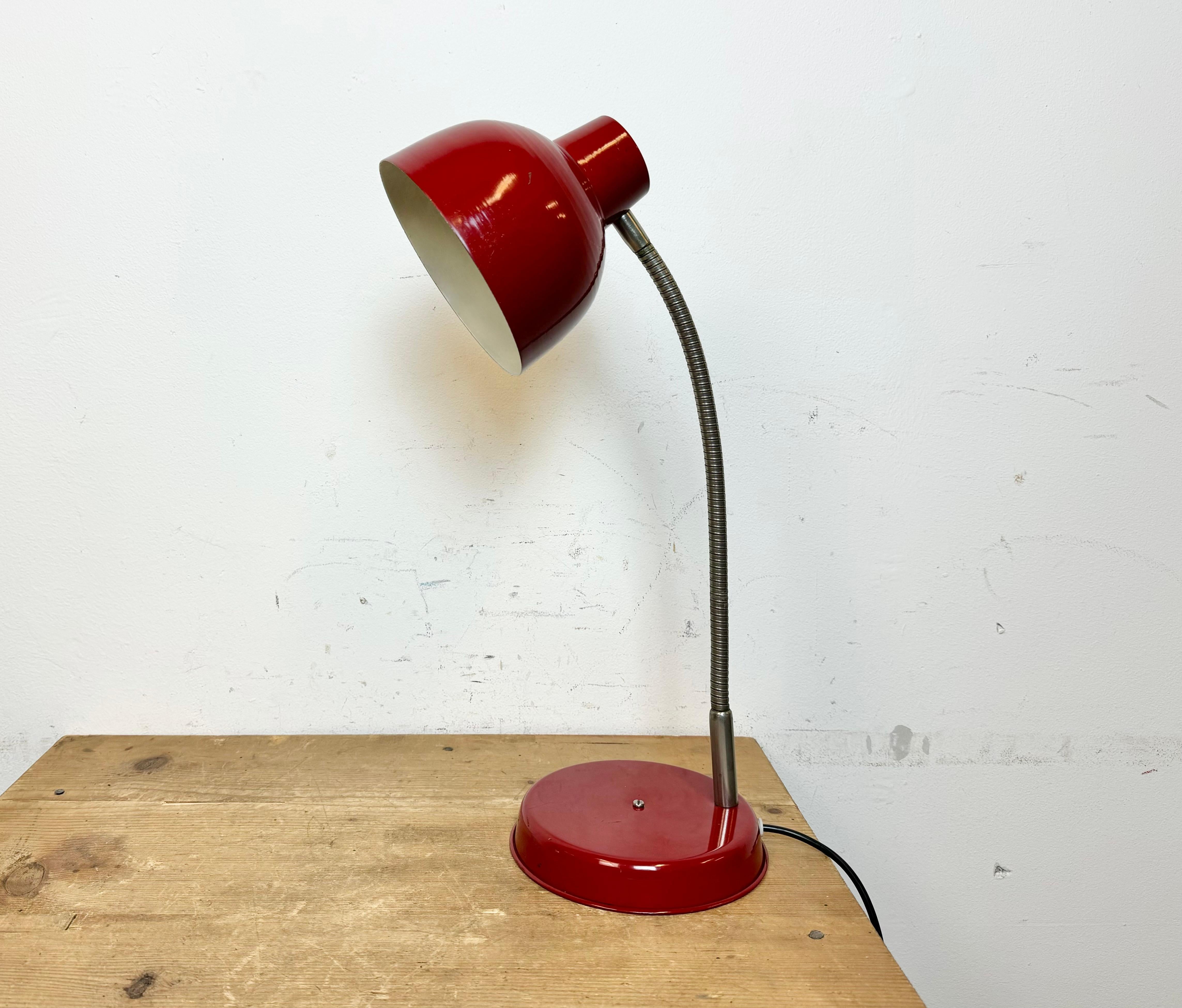 Polish Red Industrial Gooseneck Table Lamp, 1960s For Sale