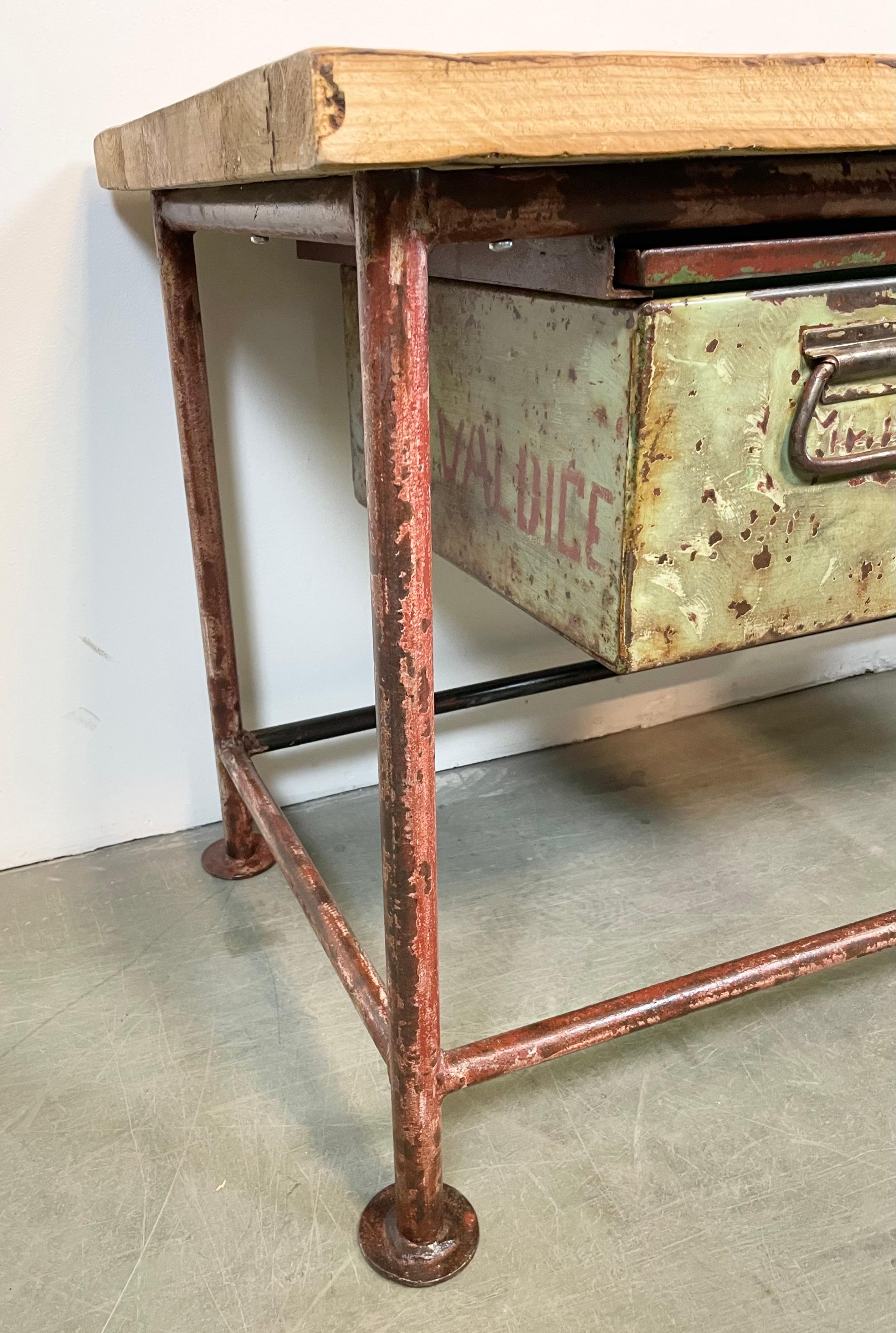 Red Industrial Worktable with Two Green Iron Drawers, 1960s For Sale 6