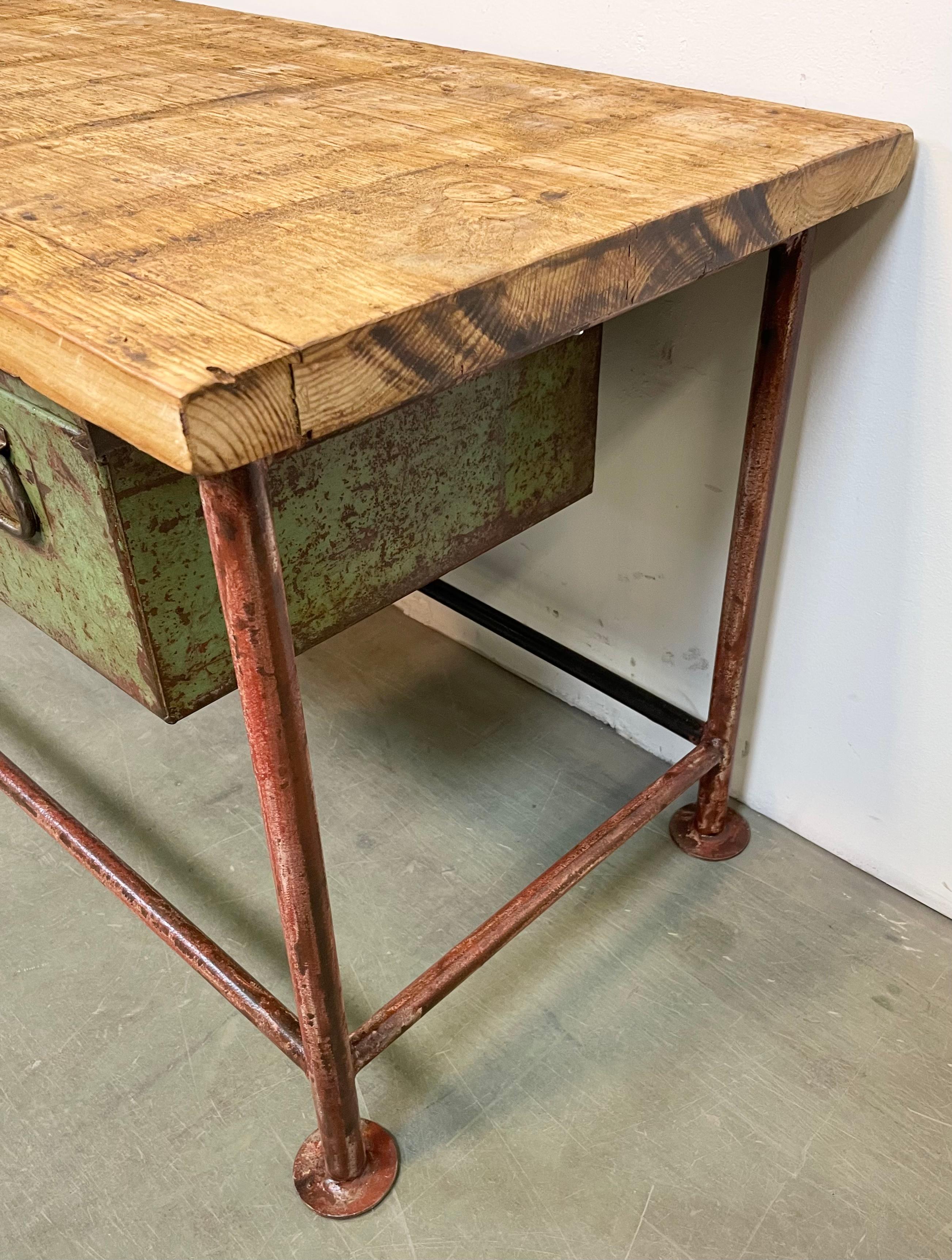 Red Industrial Worktable with Two Green Iron Drawers, 1960s For Sale 13
