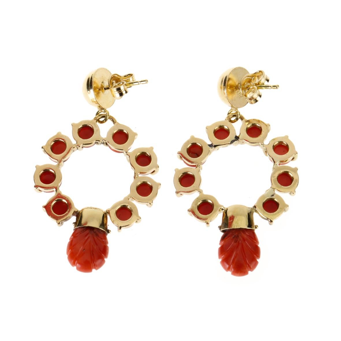 Red Italian  coral earrings 18 kt yellow gold gr. 9,20, little cabochon and a carved leaf.
Made in italy all hand craft made.
All Giulia Colussi jewelry is new and has never been previously owned or worn. Each item will arrive at your door
