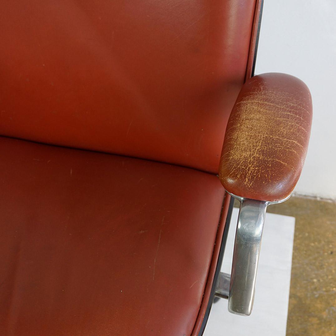 Mid-Century Modern Red Italian Midcentury Office Armchair by Ico Parisi for Mim Roma For Sale