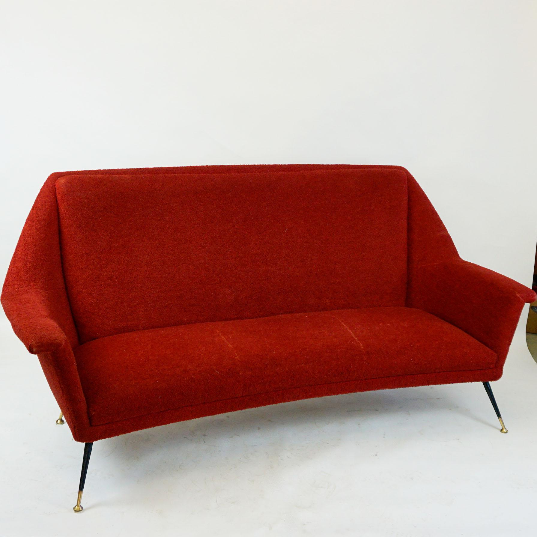 This elegant Italian midcentury three seat sofa with brass legs still has its original red fabric which still looks very charming. If you like We can also offer new upholstery to you, pls send a request.
Iconic and beautiful settee, also perfect