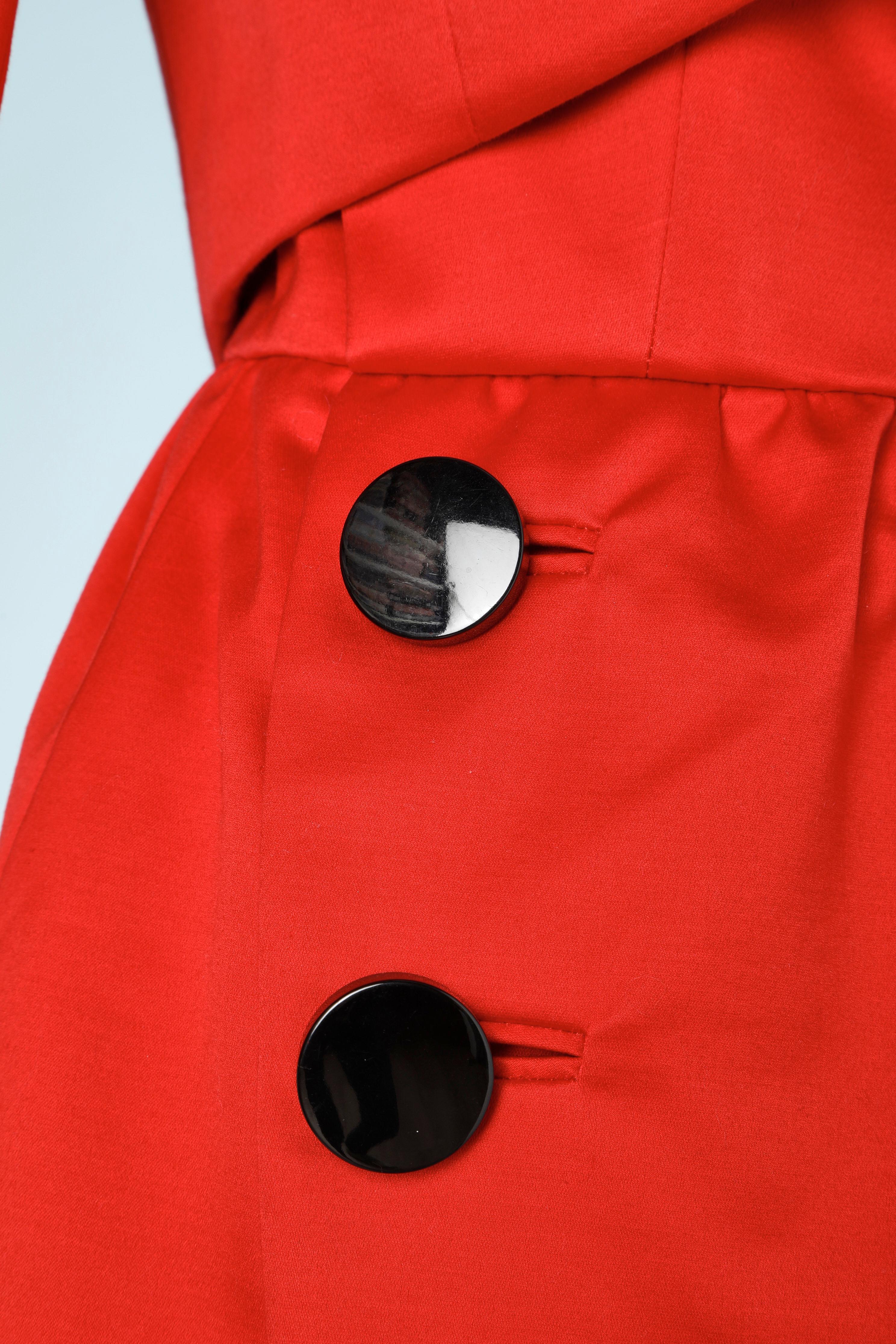 Ensemble veste rouge et robe bustier enveloppante avec boutons noirs Renata Circa 1980 Pour femmes en vente