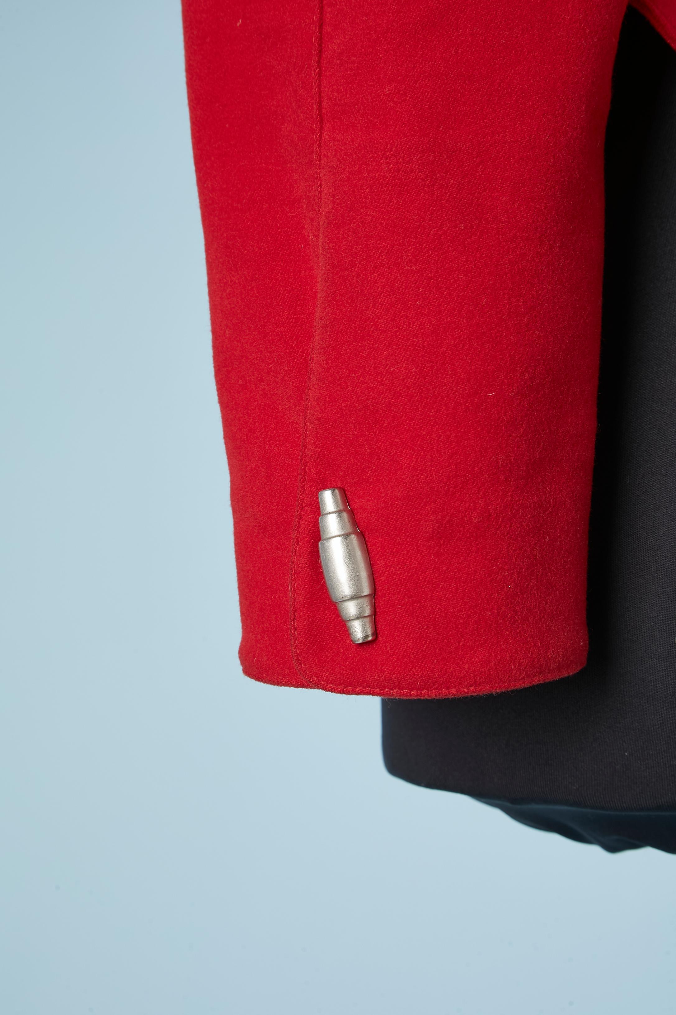 Veste rouge à boutons métalliques Thierry Mugler ACTIV Excellent état - En vente à Saint-Ouen-Sur-Seine, FR