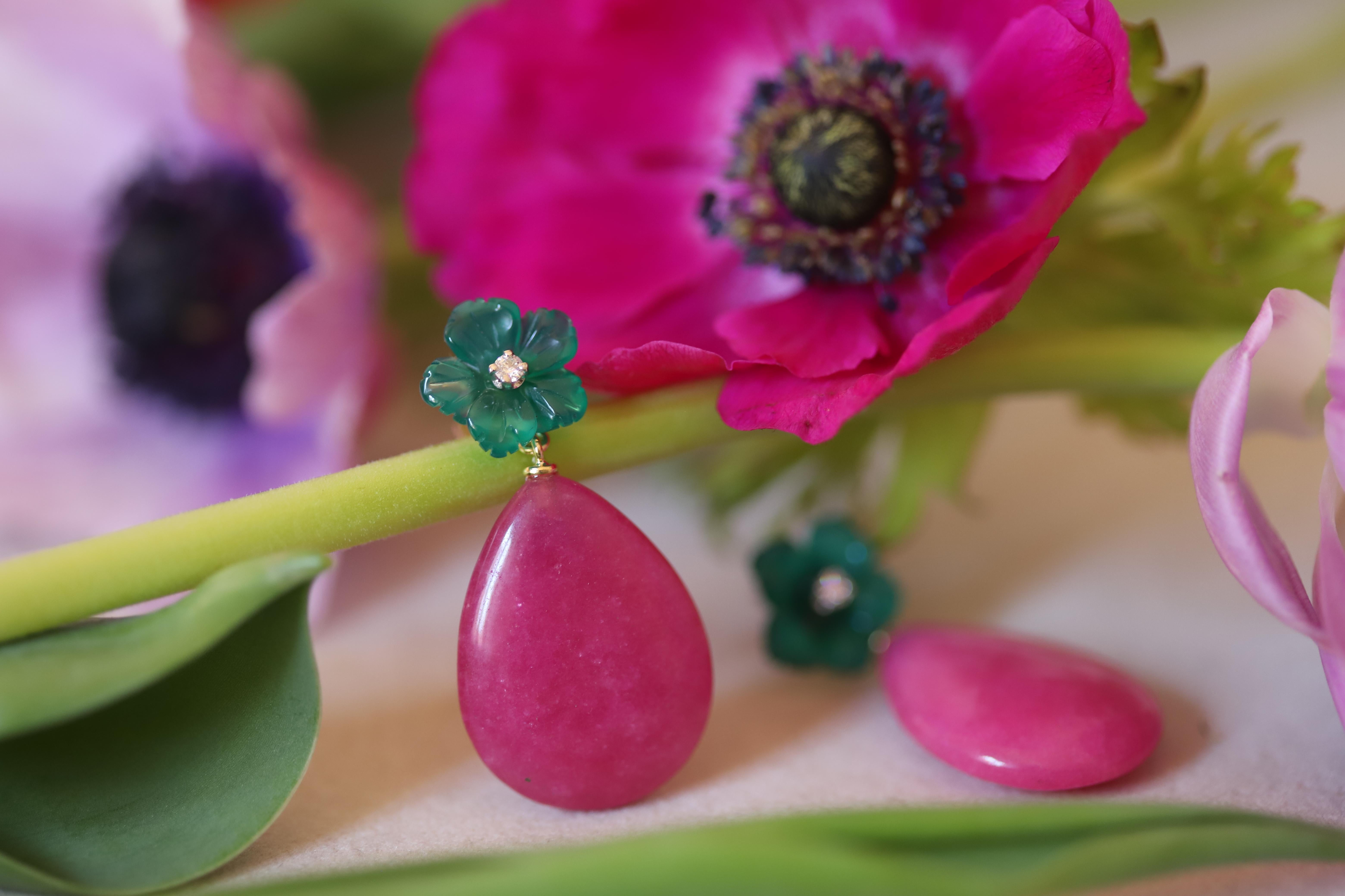 Red Jade Green Agate Diamonds 18 Karat Yellow Gold Happy Flower Dangle Earrings 7