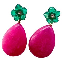 Red Jade Green Agate Diamonds 18 Karat Yellow Gold Happy Flower Dangle Earrings