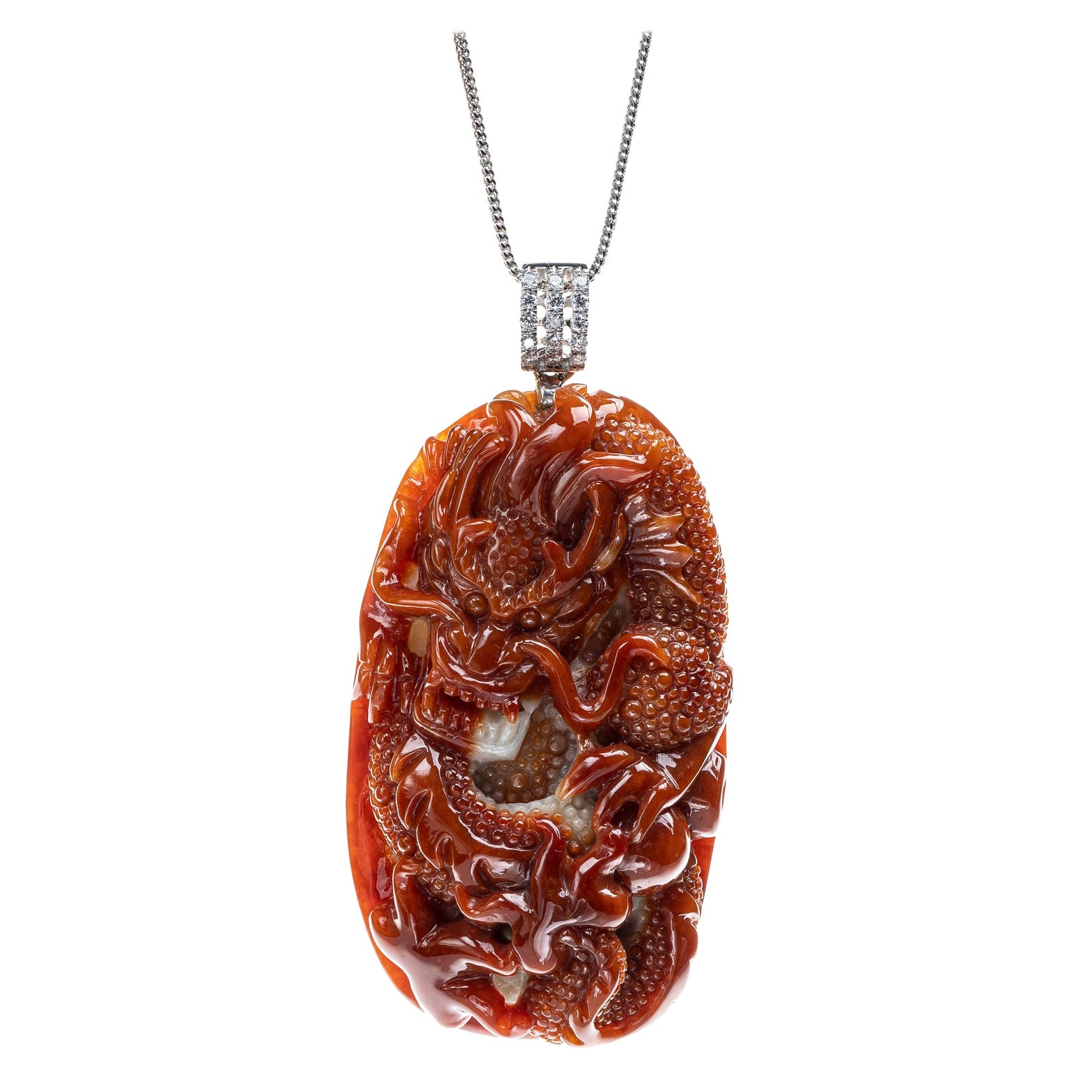 Roter Jadeit-Jadeit-Diamant-Anhänger mit Drachen und Diamant, zertifiziert unbehandelt