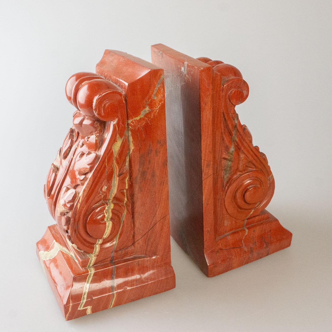 Red Jasper Bookends In New Condition In Milan, IT
