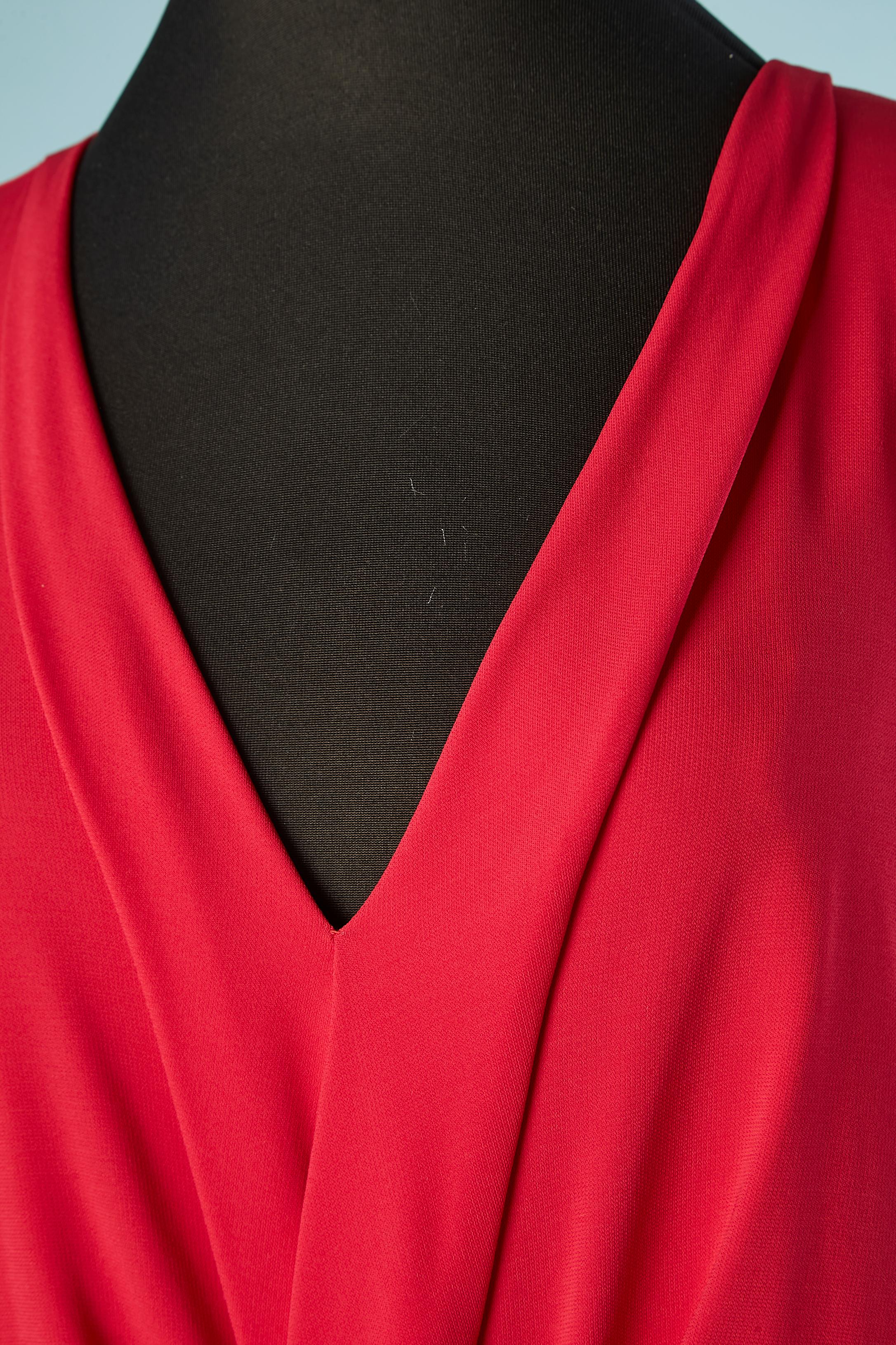 Red jersey cocktail dress draped in the front Lanvin par Alber Elbaz FW 2015 In Excellent Condition For Sale In Saint-Ouen-Sur-Seine, FR