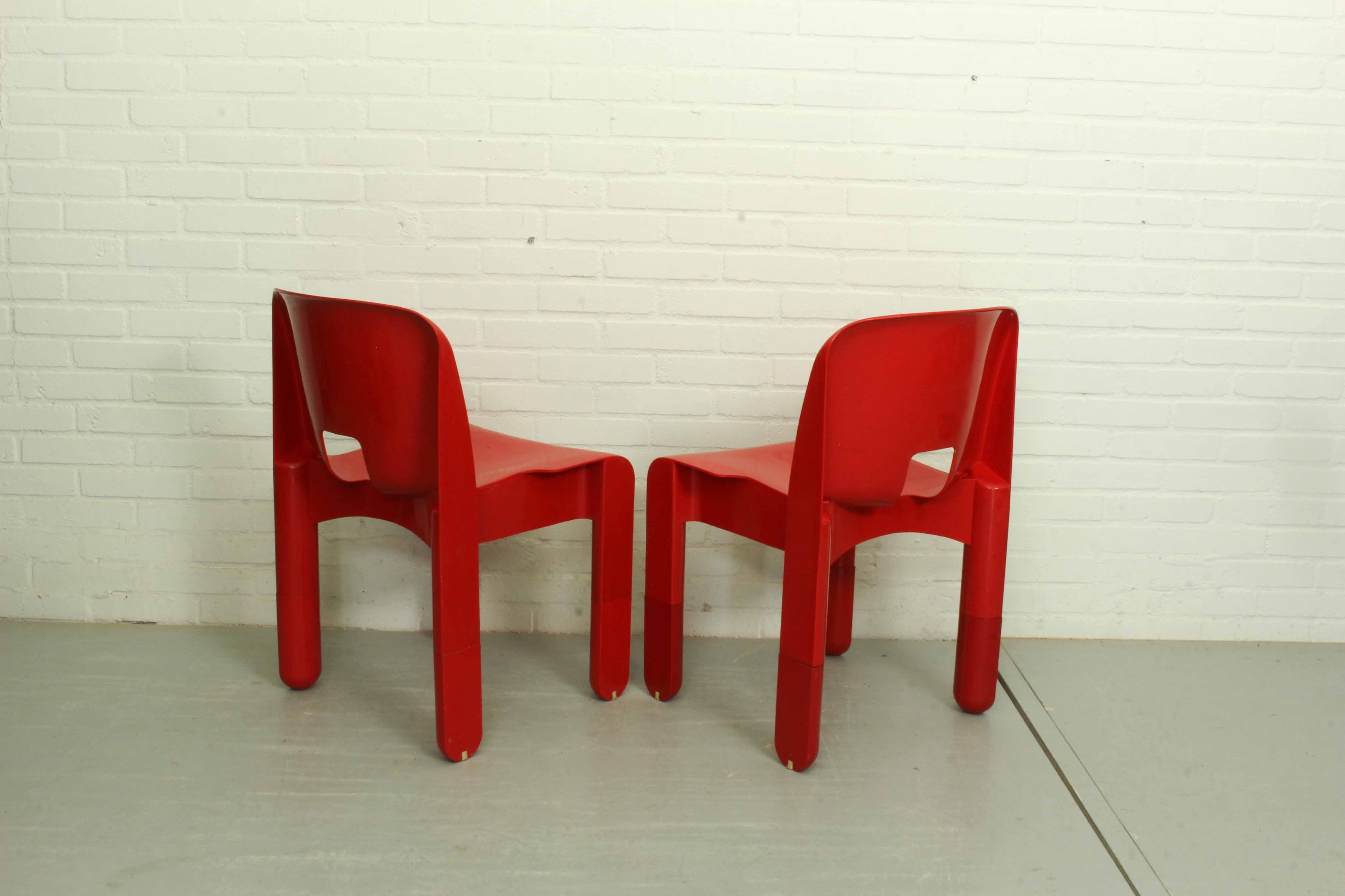 Red Joe Colombo Universale Plastic Chair by Kartell, Italy, 1967 In Good Condition In Appeltern, Gelderland