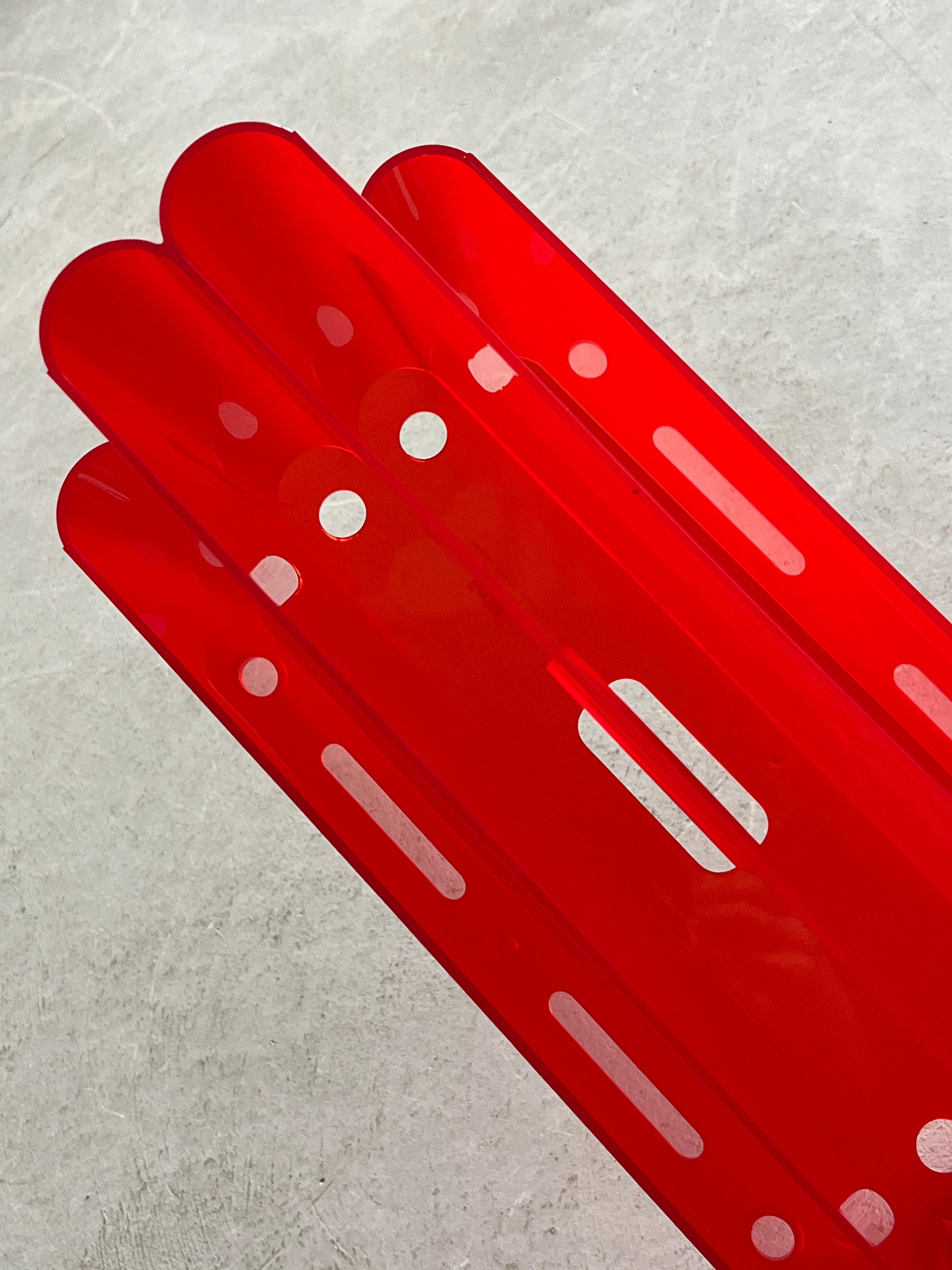 Red Kartell Mod. 4676 Vintage Space Age Magazine Rack by Giotto Stoppino, 1970s For Sale 3