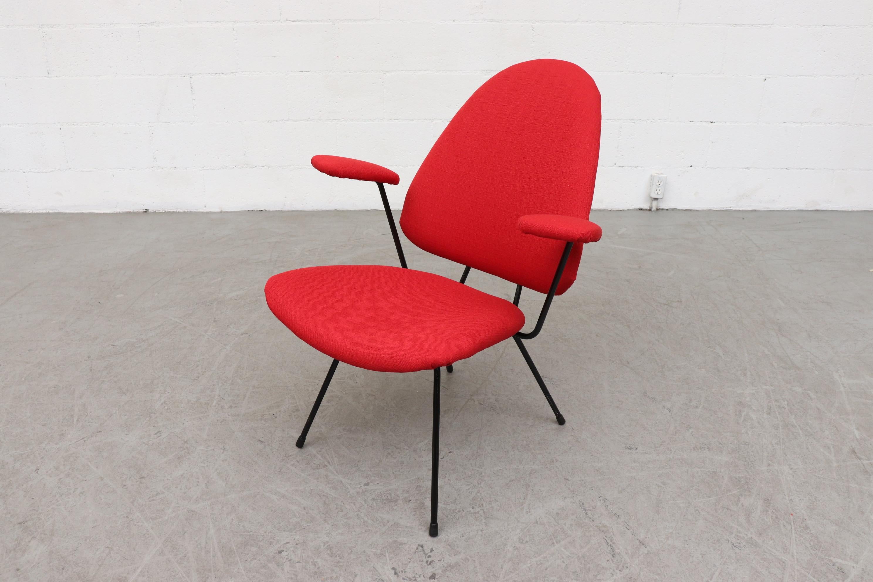 Dutch Red Kembo Wire Frame Armchair For Sale