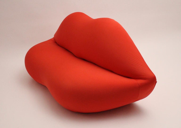 Red La Bocca Pop Art Lips Vintage Sofa Attr. to Studio 65 for Gufram Italy 1970s In Good Condition For Sale In Vienna, AT