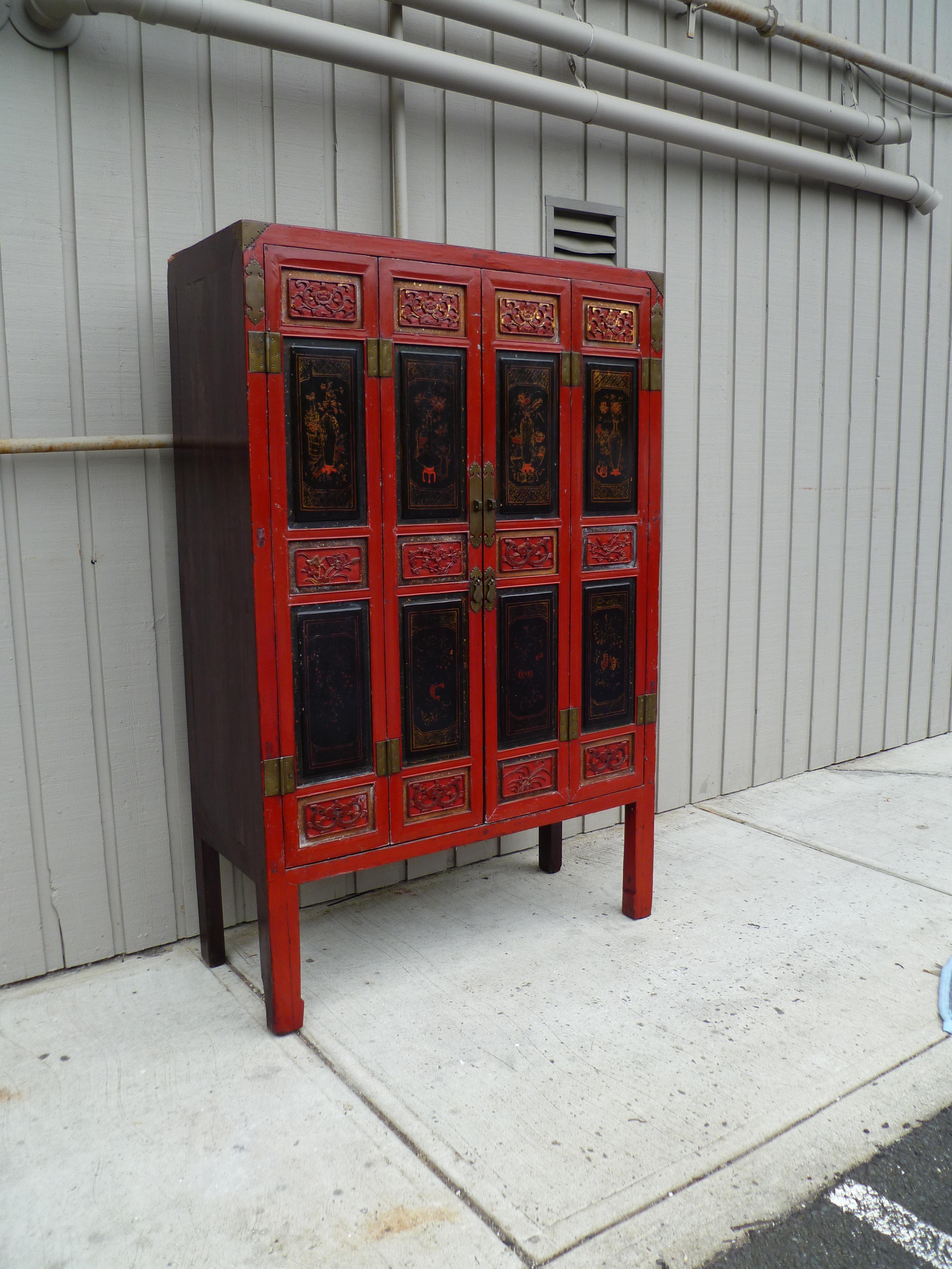 Red Lacquer Armoire with Relief Carving & Gilt Motif For Sale 2