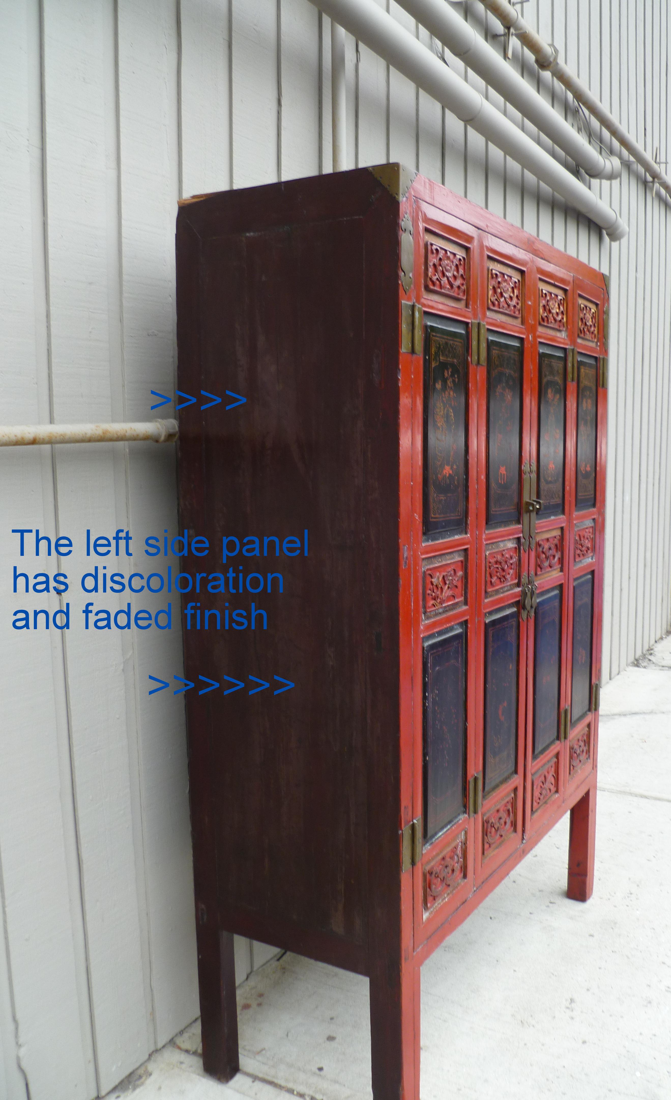 Red Lacquer Armoire with Relief Carving & Gilt Motif For Sale 4