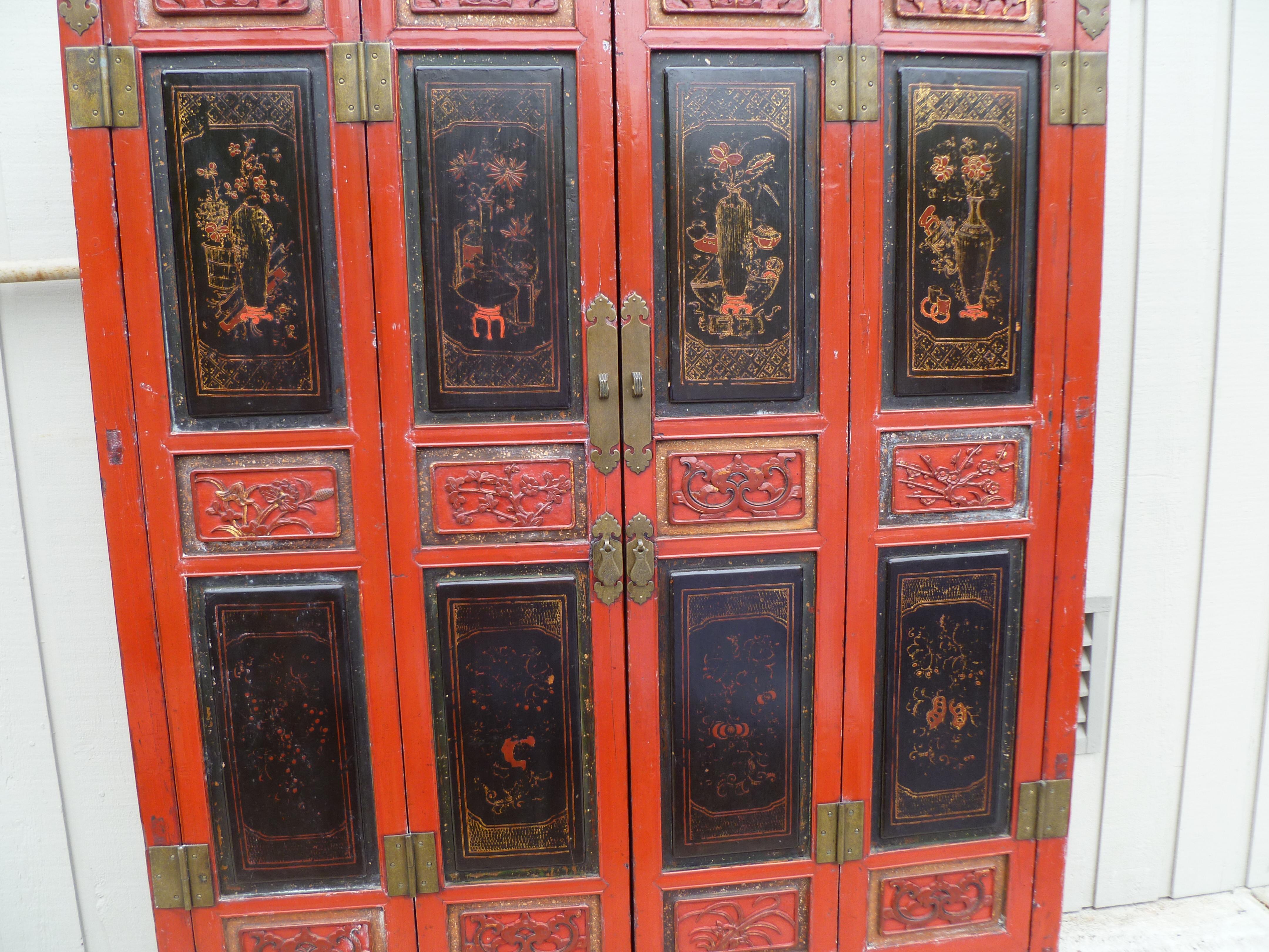 Red Lacquer Armoire with Relief Carving & Gilt Motif For Sale 7