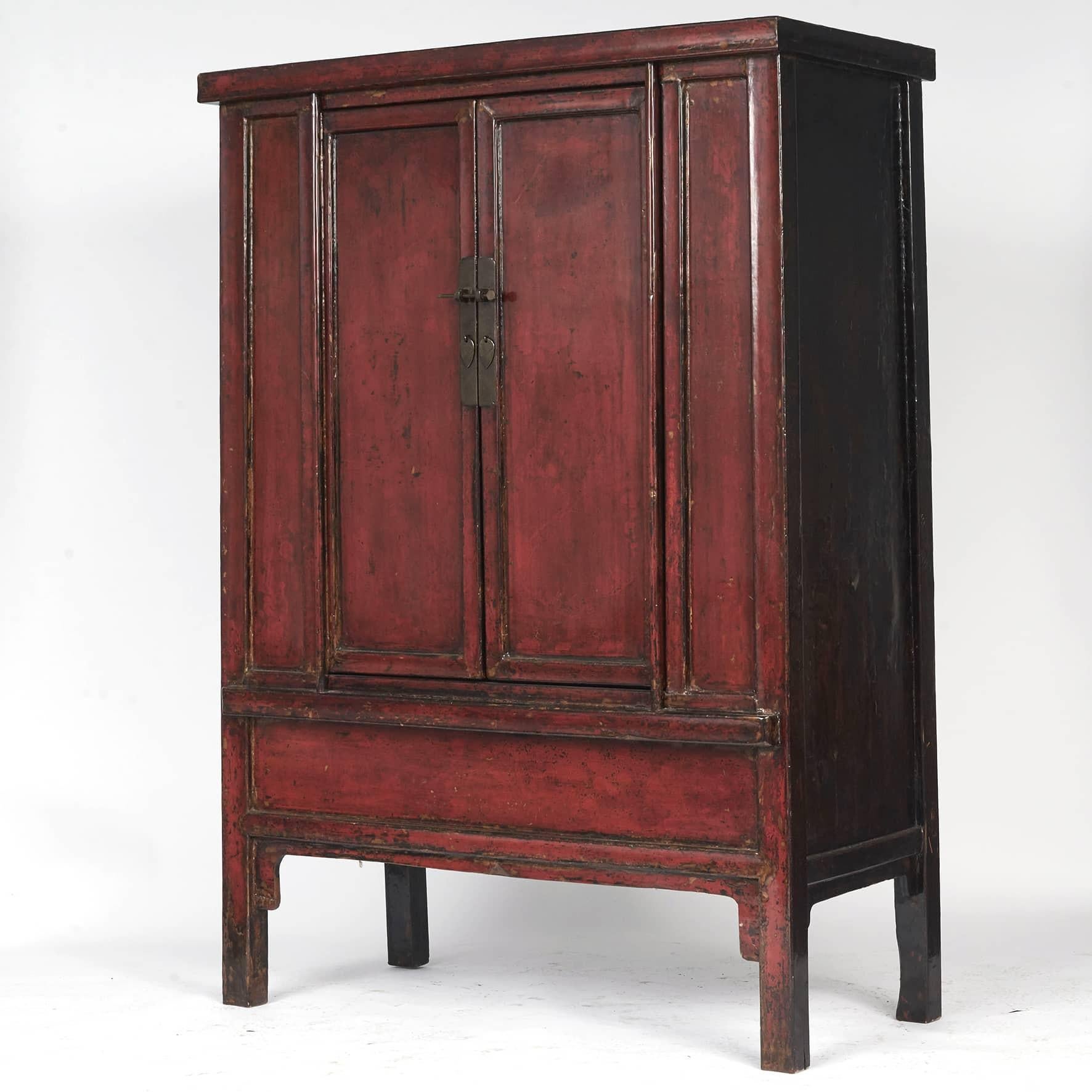 Chinese Red Lacquer Cabinet, Shanxi Province 1820-1840 For Sale