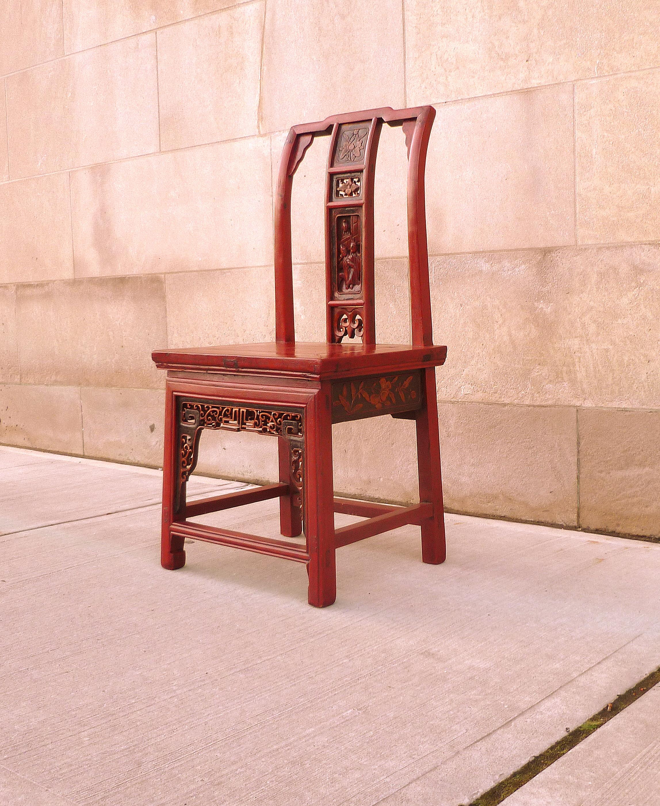 Red Lacquer Child's Chair In Good Condition For Sale In Greenwich, CT