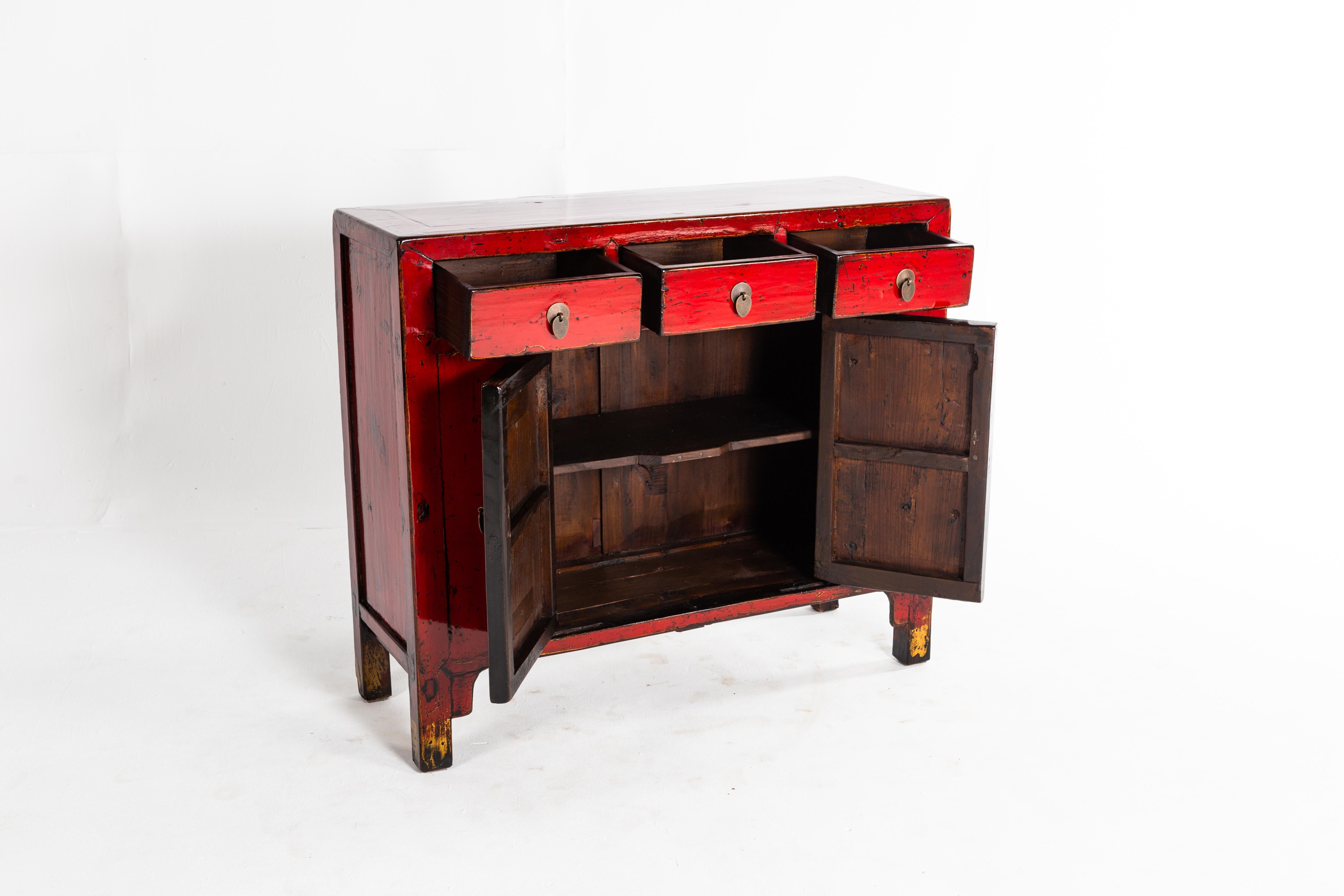 20th Century Red Lacquer Chinese Cabinet with Three Drawers and a Pair of Doors