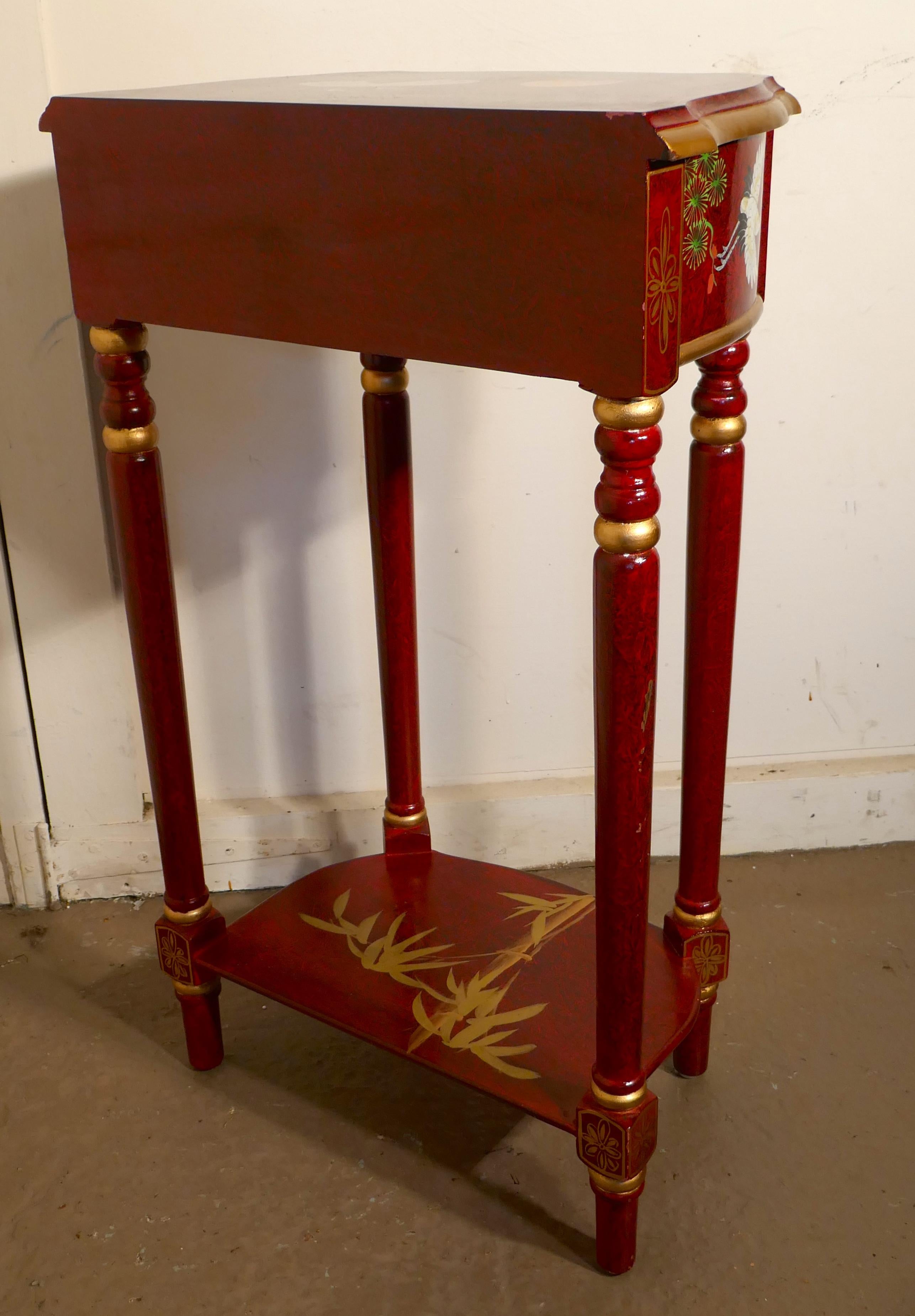 20th Century Red Lacquer Chinoiserie Side Table For Sale