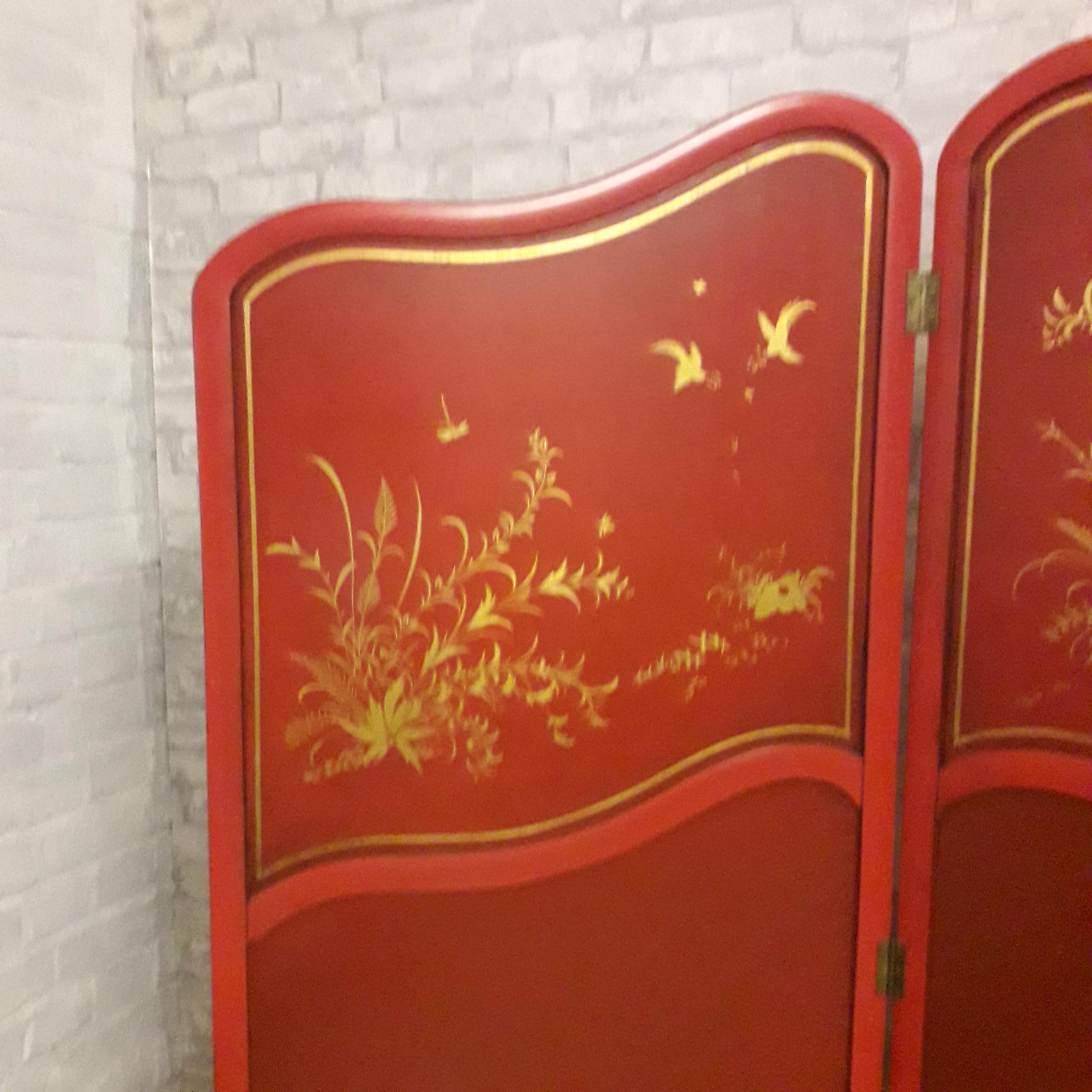 Red Lacquer Scarlet Chinoiserie Screen 2