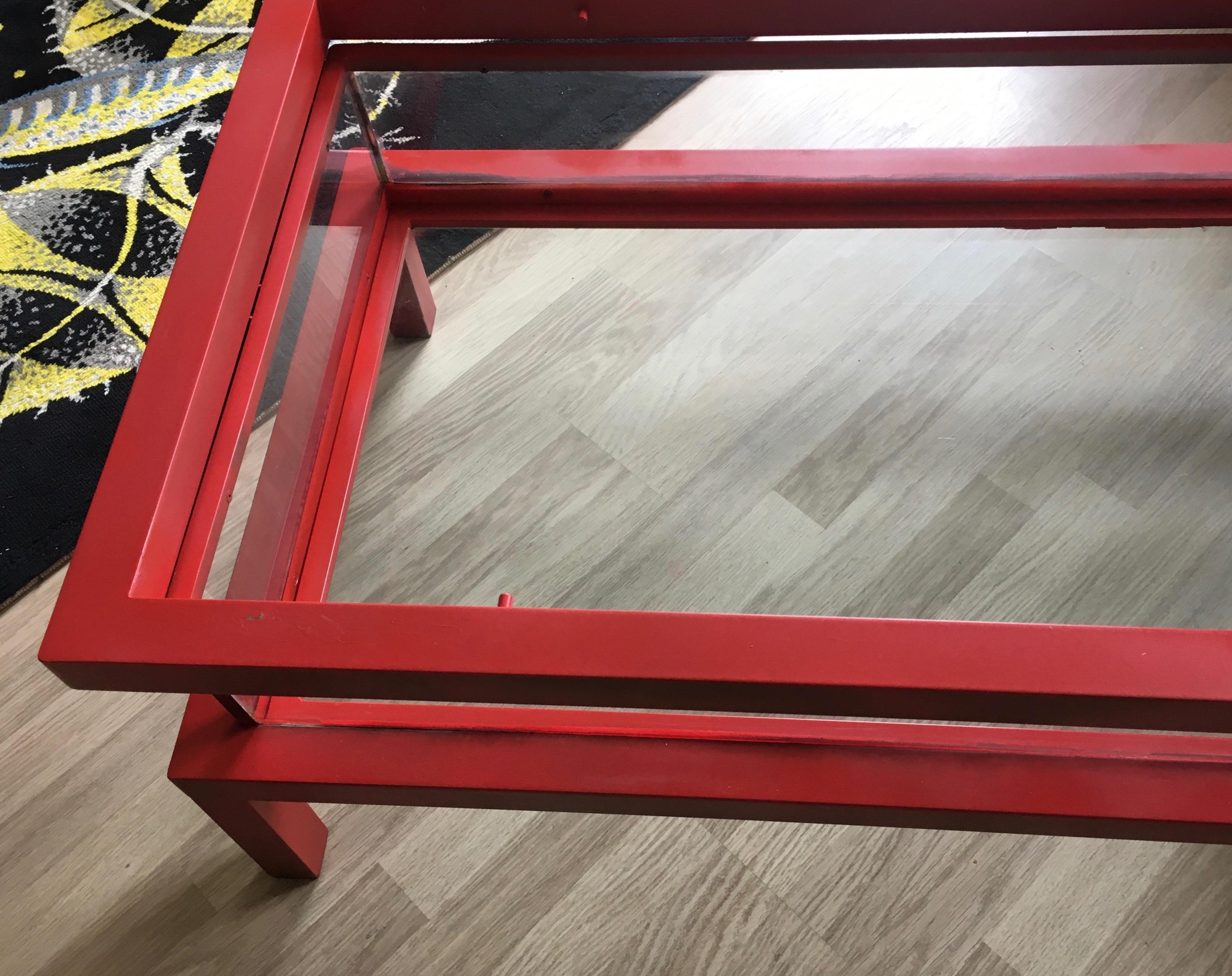 Red Lacquer Table with a Sliding Top, Maison Jansen, France 1970 In Good Condition In Brussels, BE