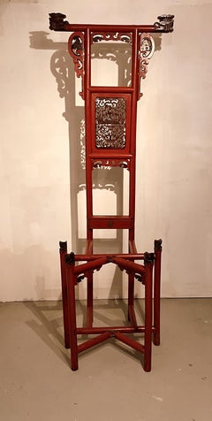 Red Lacquer Washer Stand