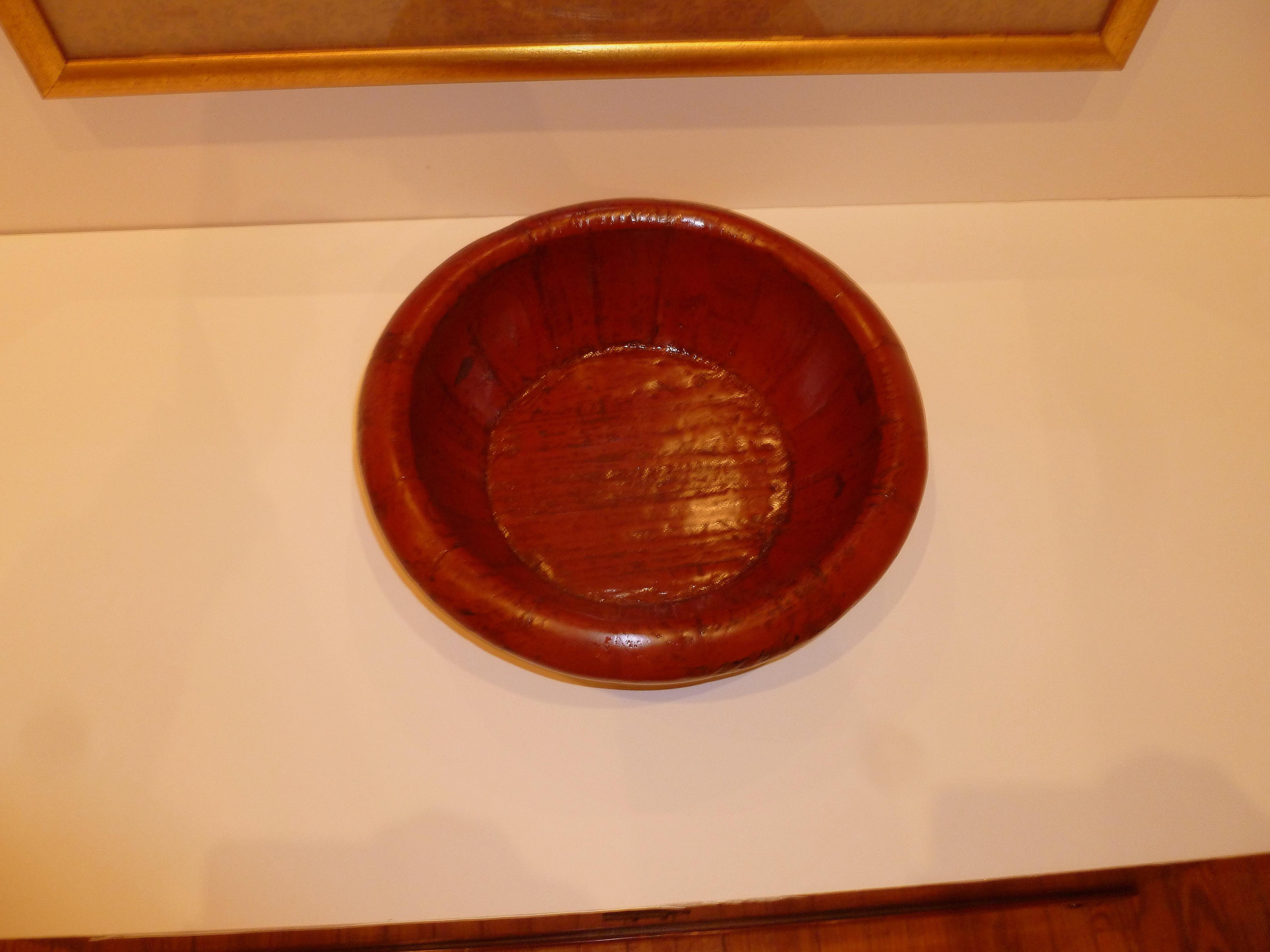 Early 20th Century Red Lacquer Wooden Wedding Bowl For Sale