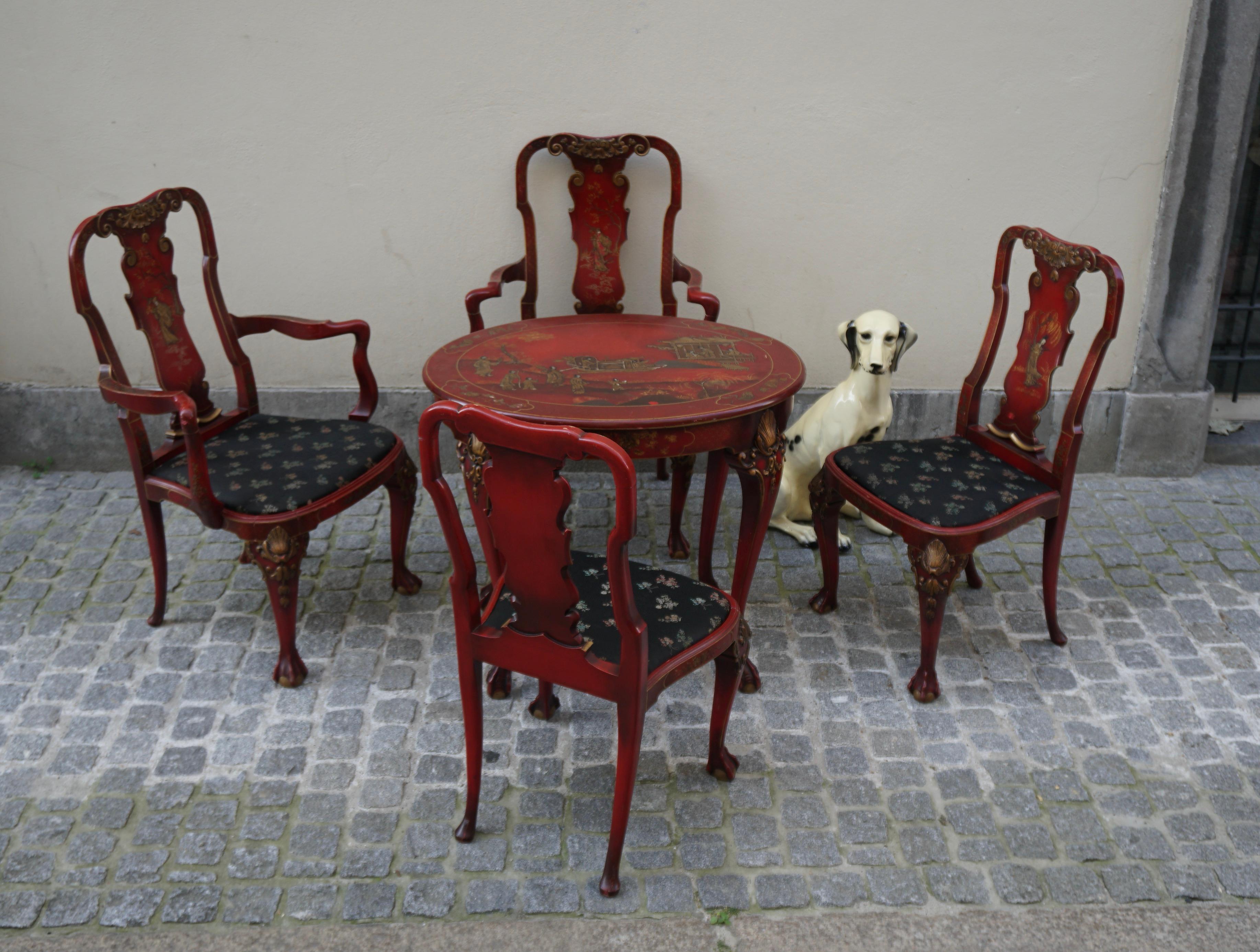 Wood Red Lacquered Chinese Chippendale Table with Four Chairs For Sale
