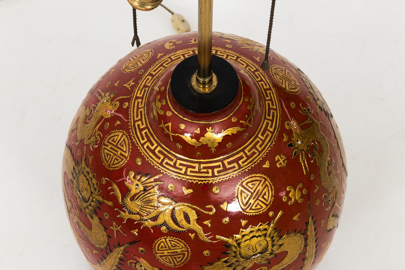 Red Lacquered Chinese Lamp For Sale 6