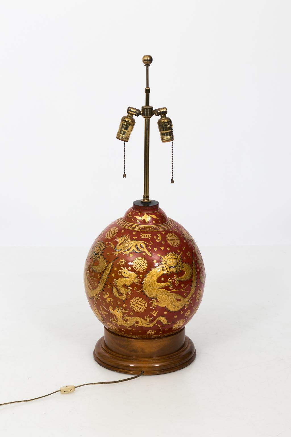 Red Lacquered Chinese Lamp For Sale 11