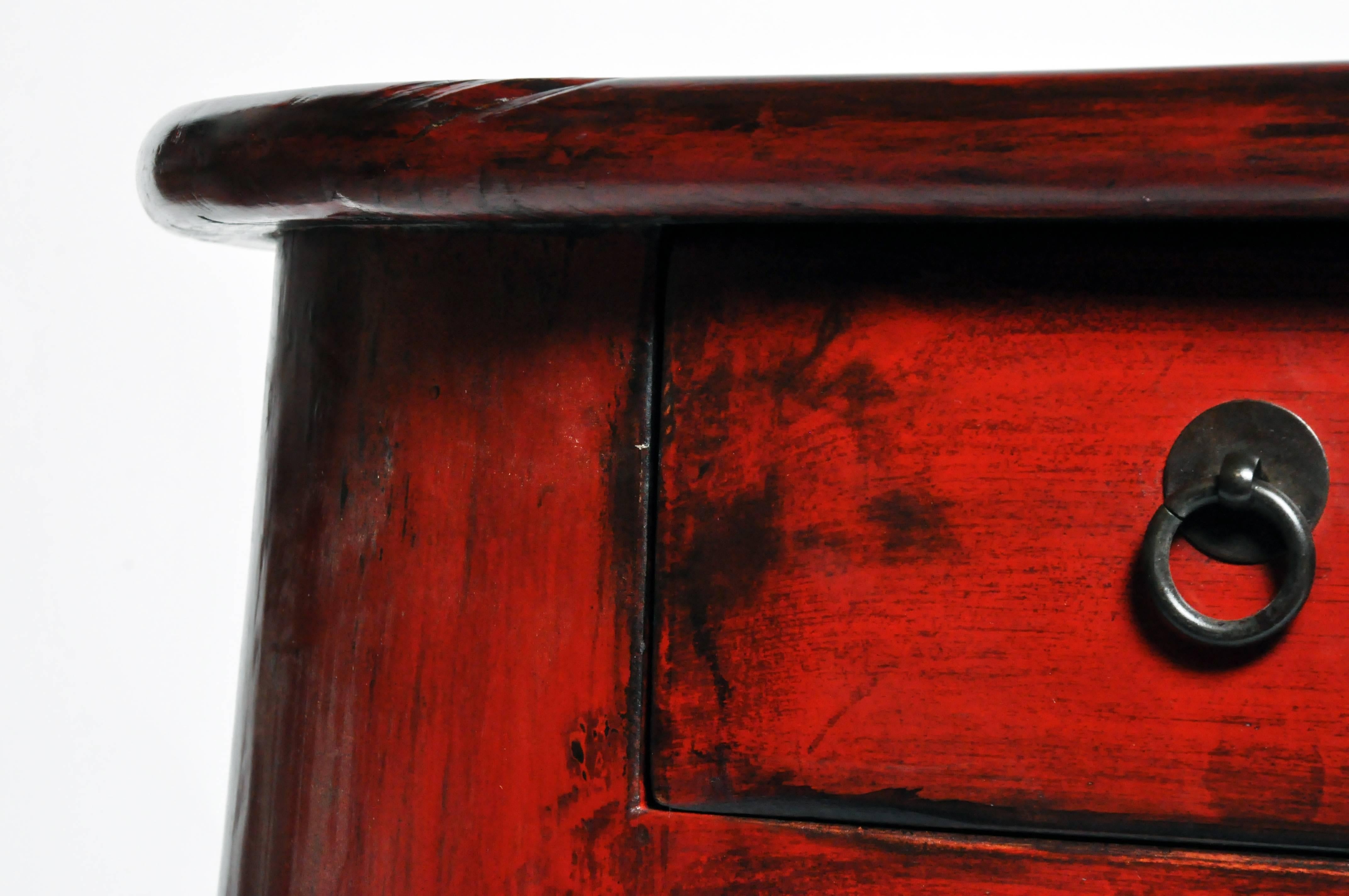 Red-Lacquered Chinese Oval Chest with Three Drawers and a Shelf 3